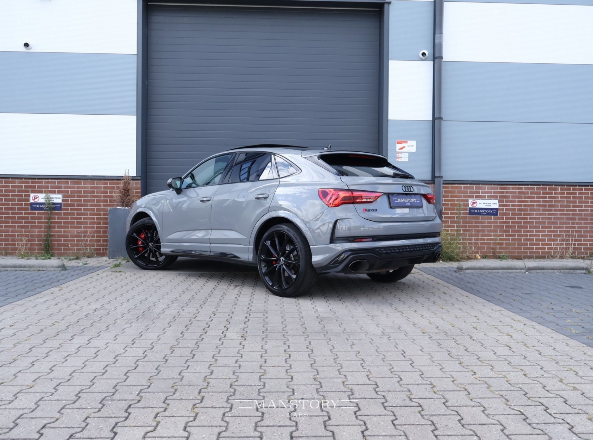 Foto van Audi RS Q3 Sportback