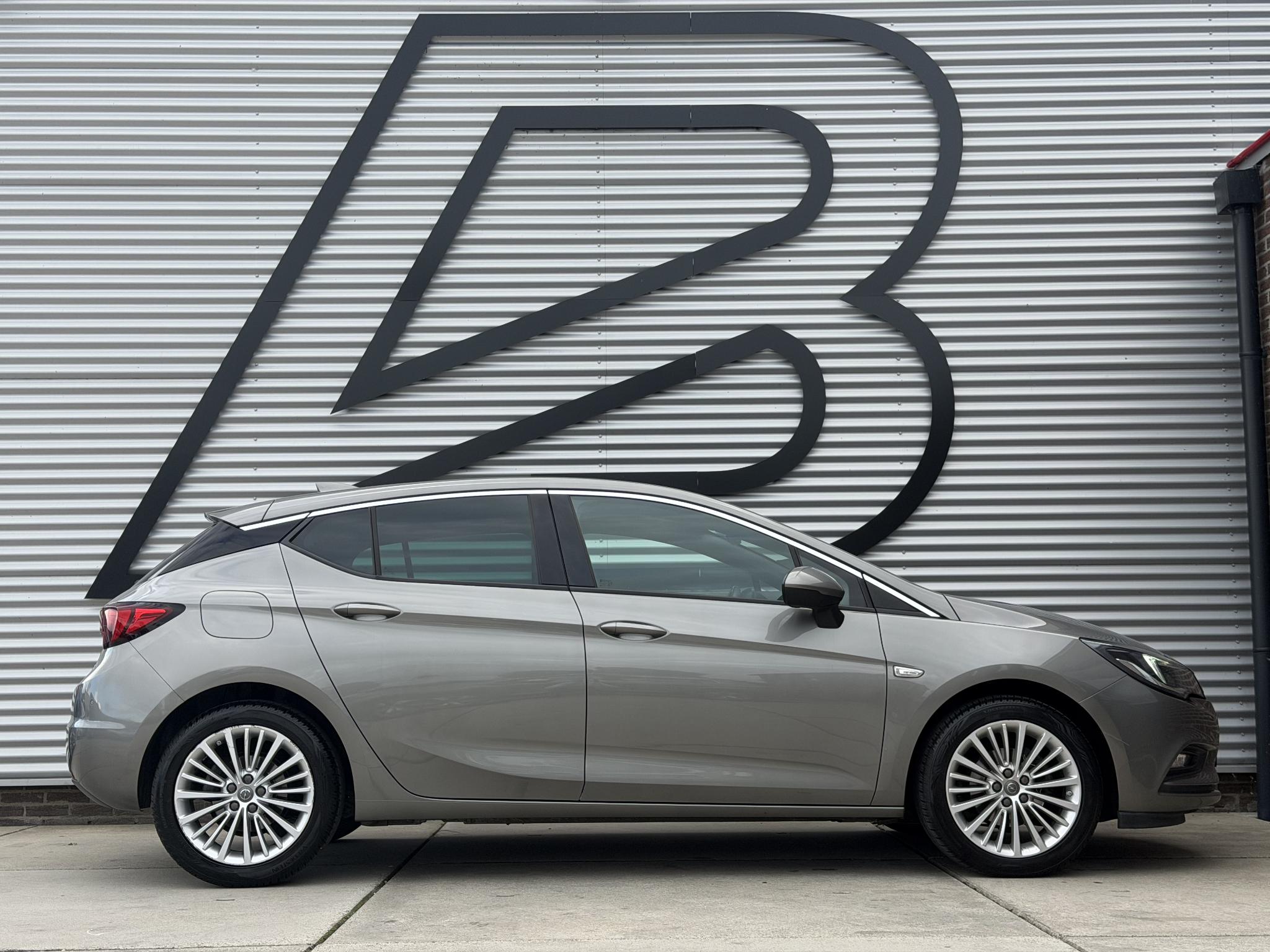 Foto van Opel Astra+