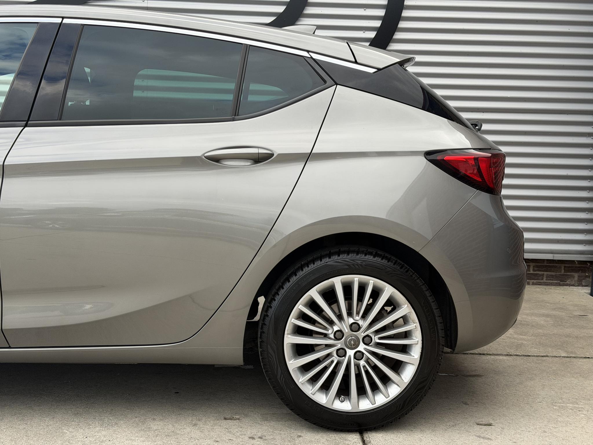 Foto van Opel Astra+