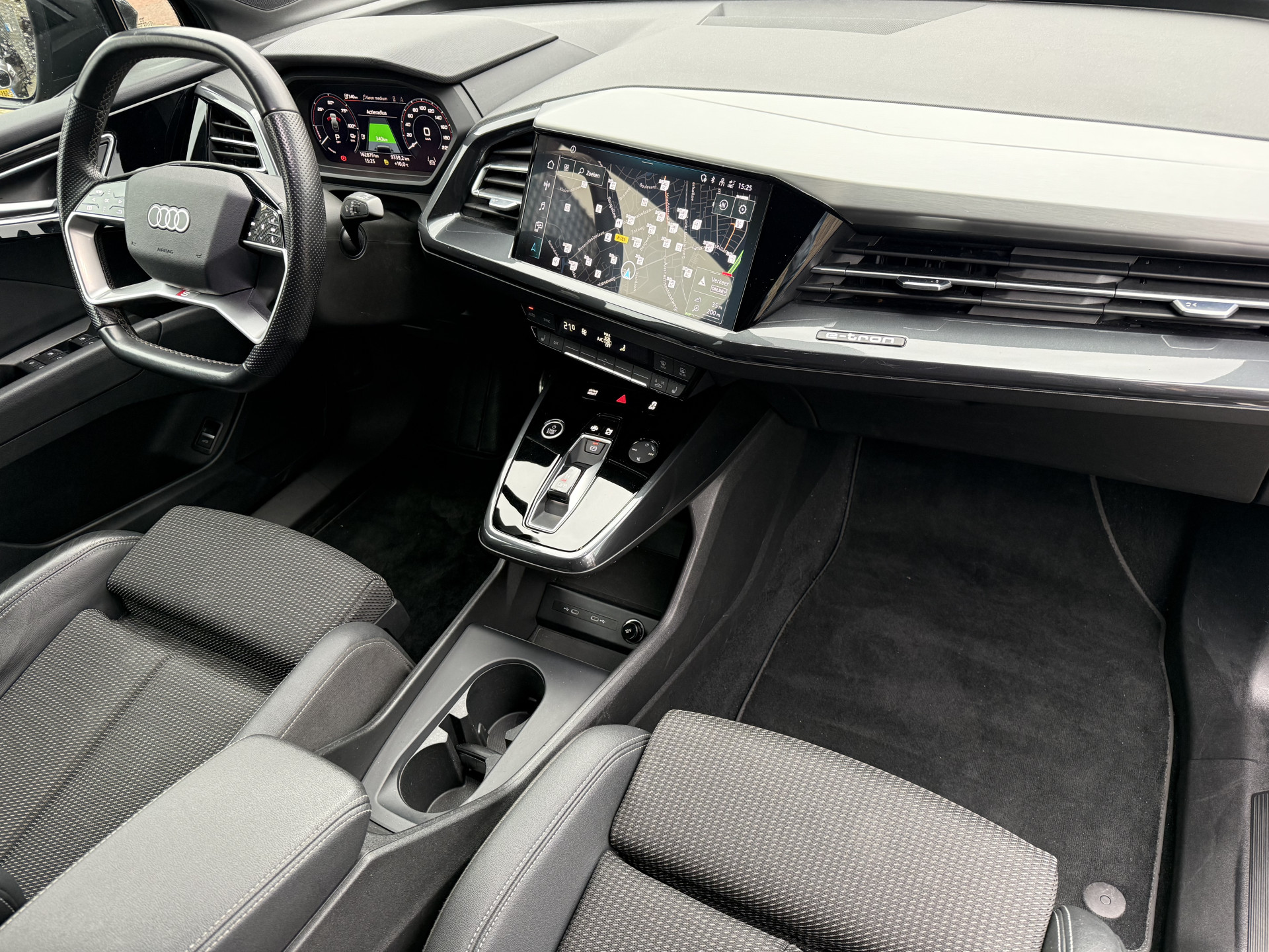 Foto van Audi Q4 40 E-tron