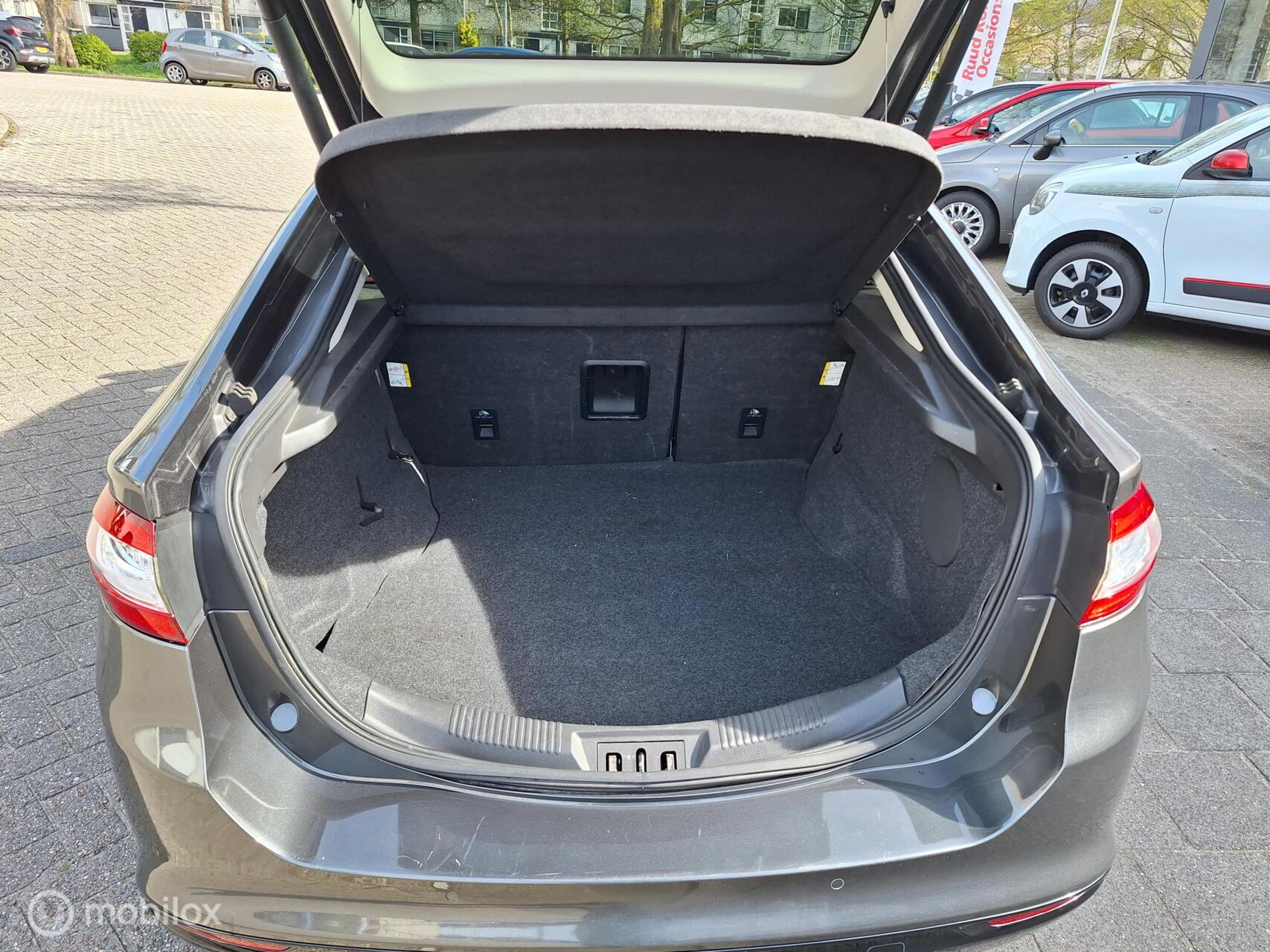 Foto van Ford Mondeo