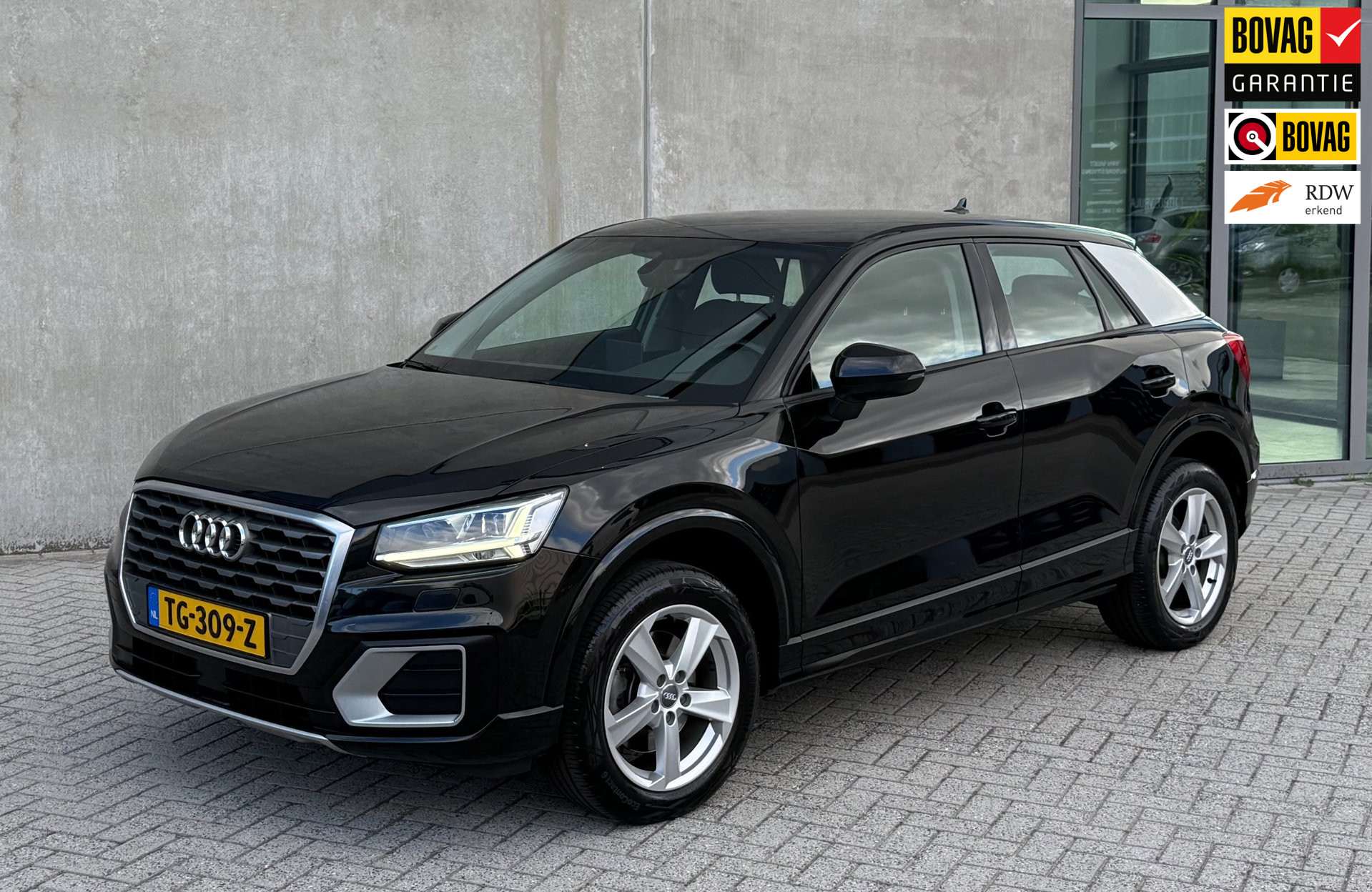 Audi Q2 1.0 TFSI Sport Pro Line S 2018 Zwart LED|NAP|PDC 2018 - voorkant
