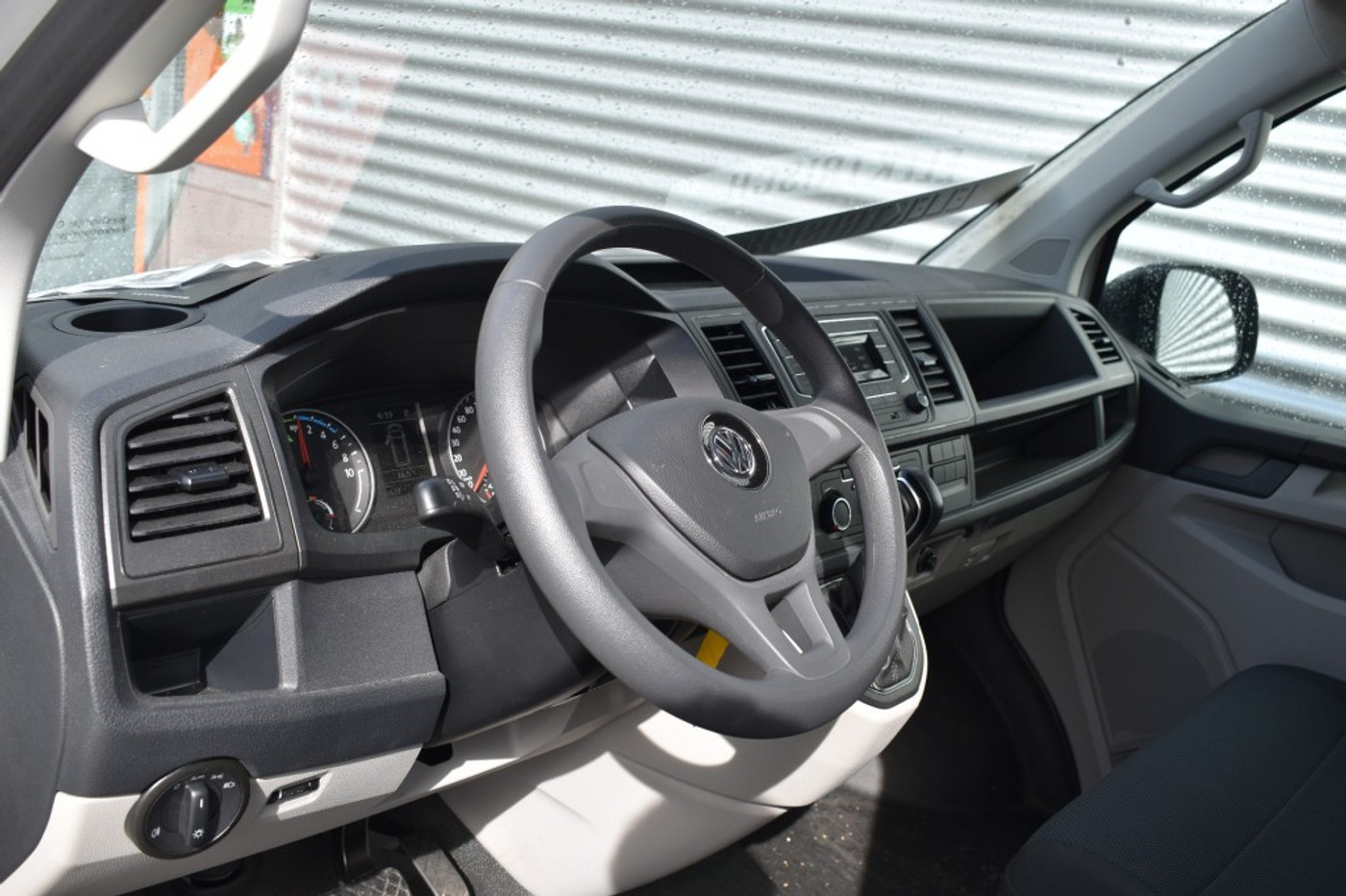 Foto van Volkswagen Abt E-transporter
