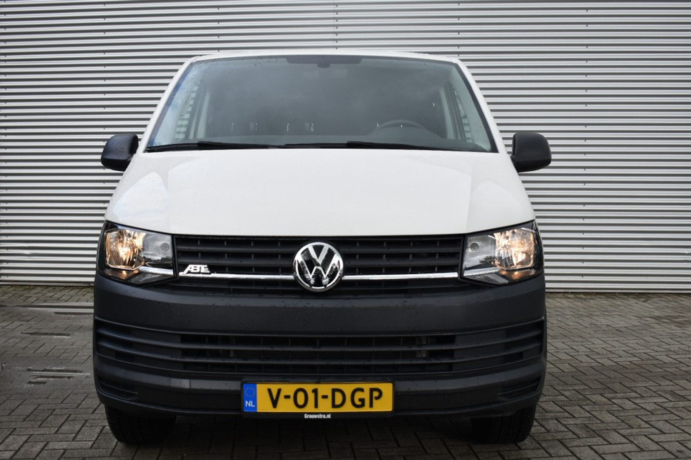 Foto van Volkswagen Abt E-transporter
