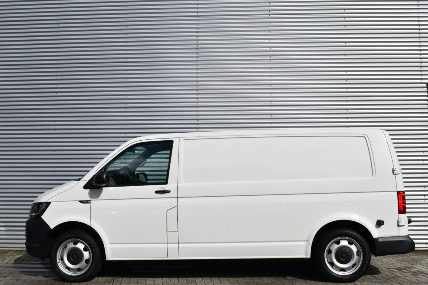 Foto van Volkswagen Abt E-transporter
