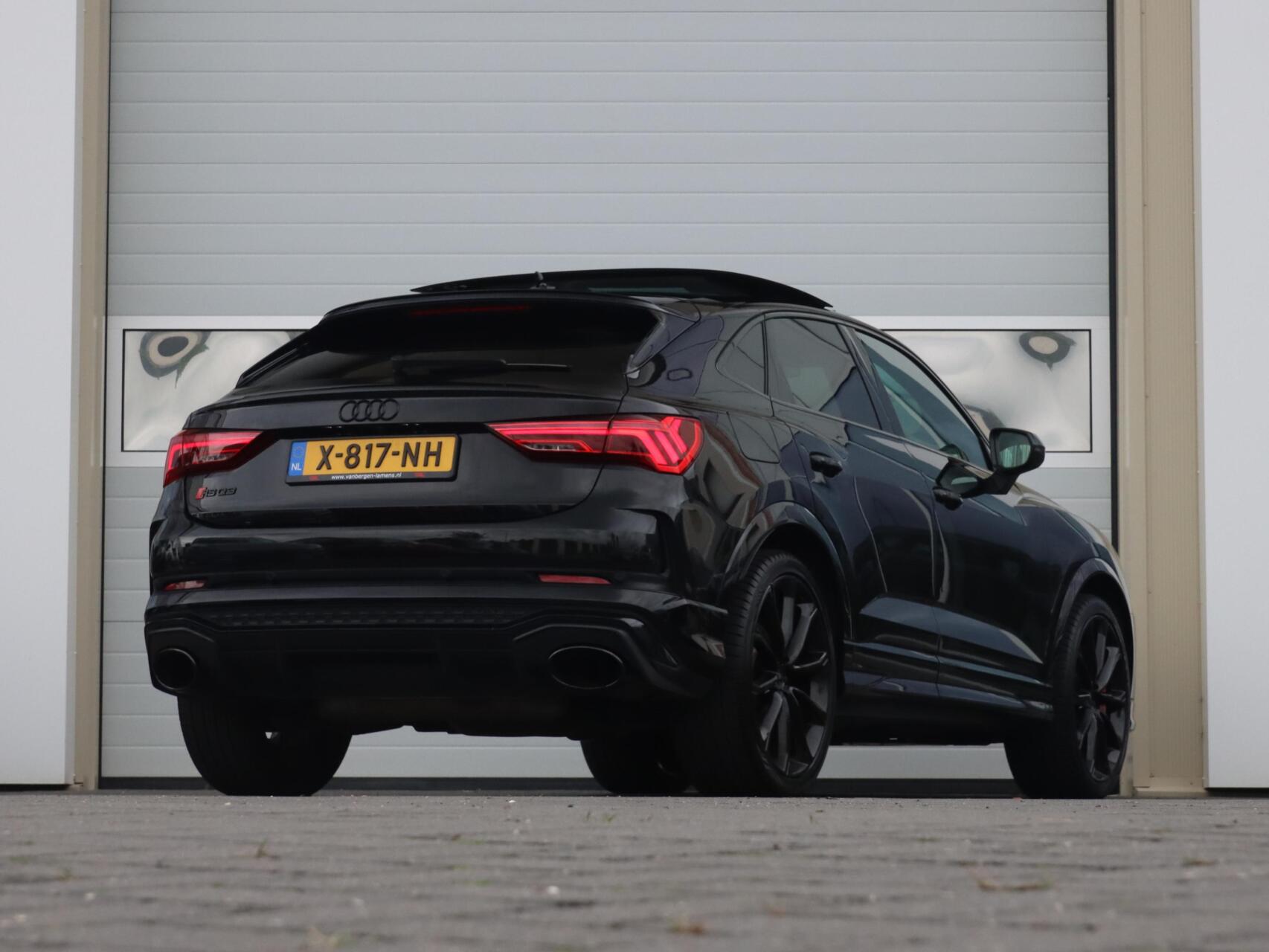Foto van Audi RS Q3 Sportback