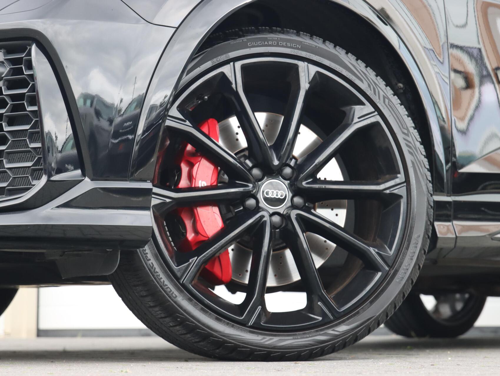 Foto van Audi RS Q3 Sportback