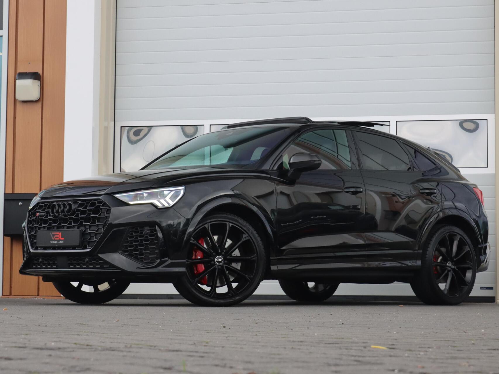Foto van Audi RS Q3 Sportback