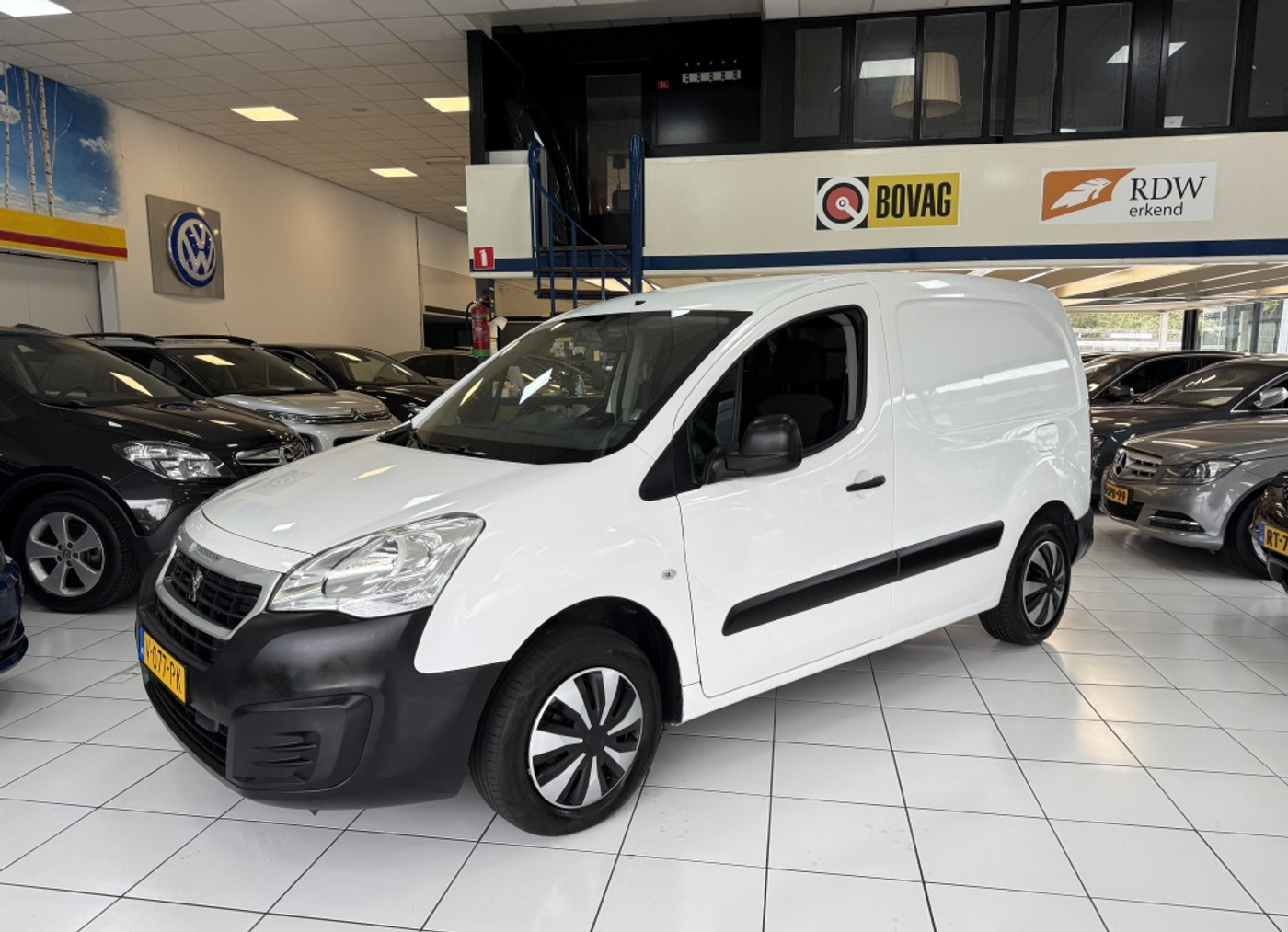 Foto van Peugeot Partner