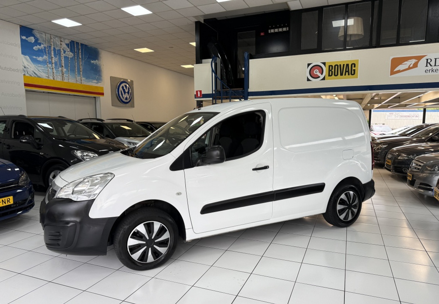 Foto van Peugeot Partner