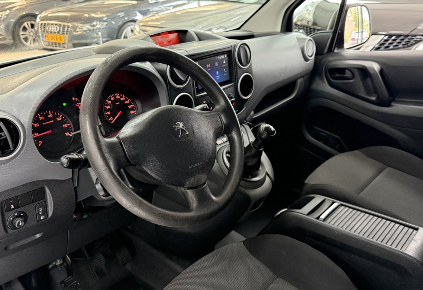 Foto van Peugeot Partner
