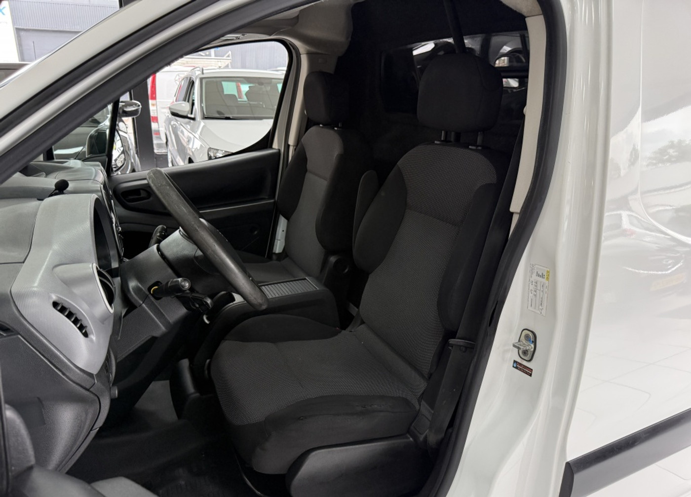 Foto van Peugeot Partner