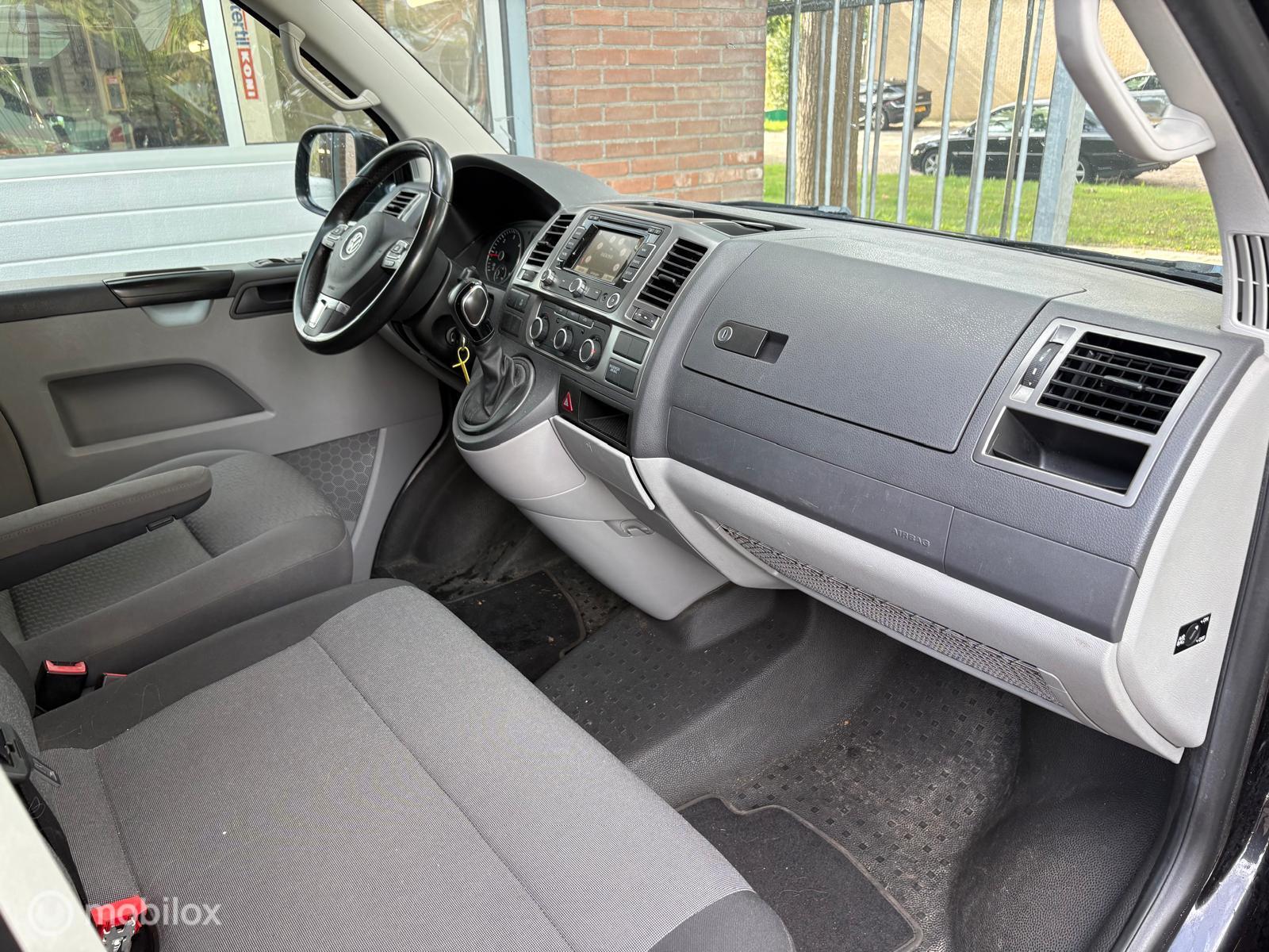 Foto van Volkswagen Transporter Doublecab