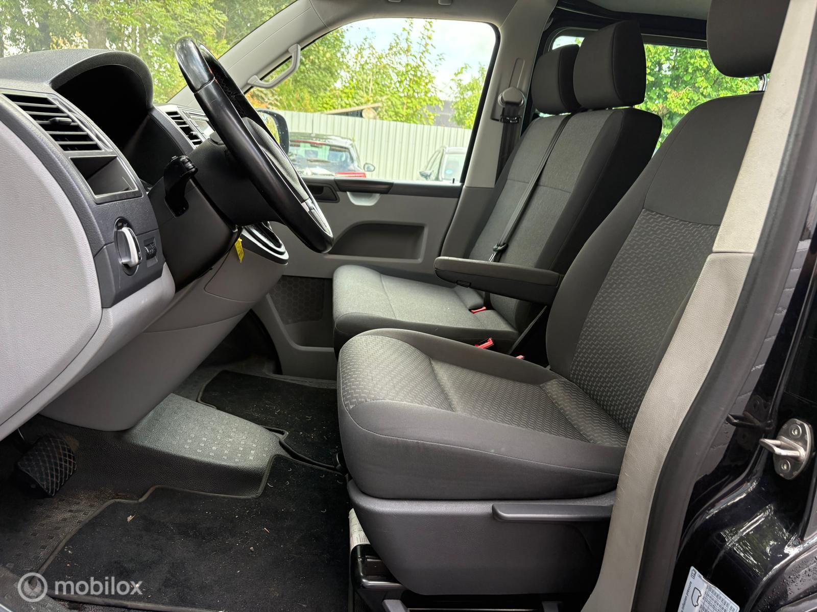 Foto van Volkswagen Transporter Doublecab