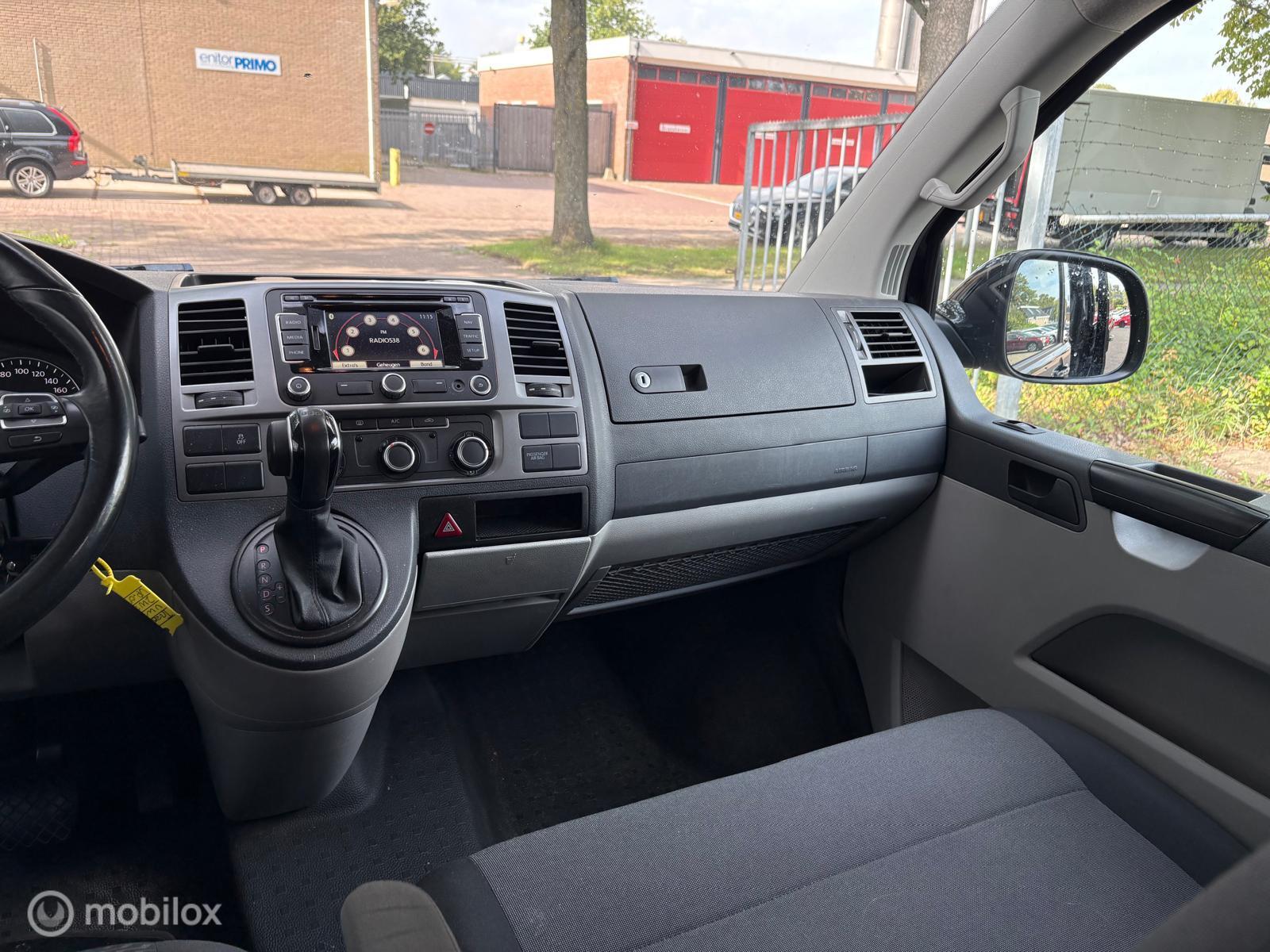 Foto van Volkswagen Transporter Doublecab