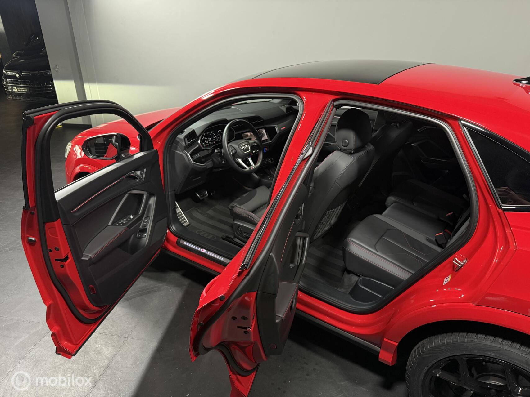 Foto van Audi Q3 Sportback E-tron