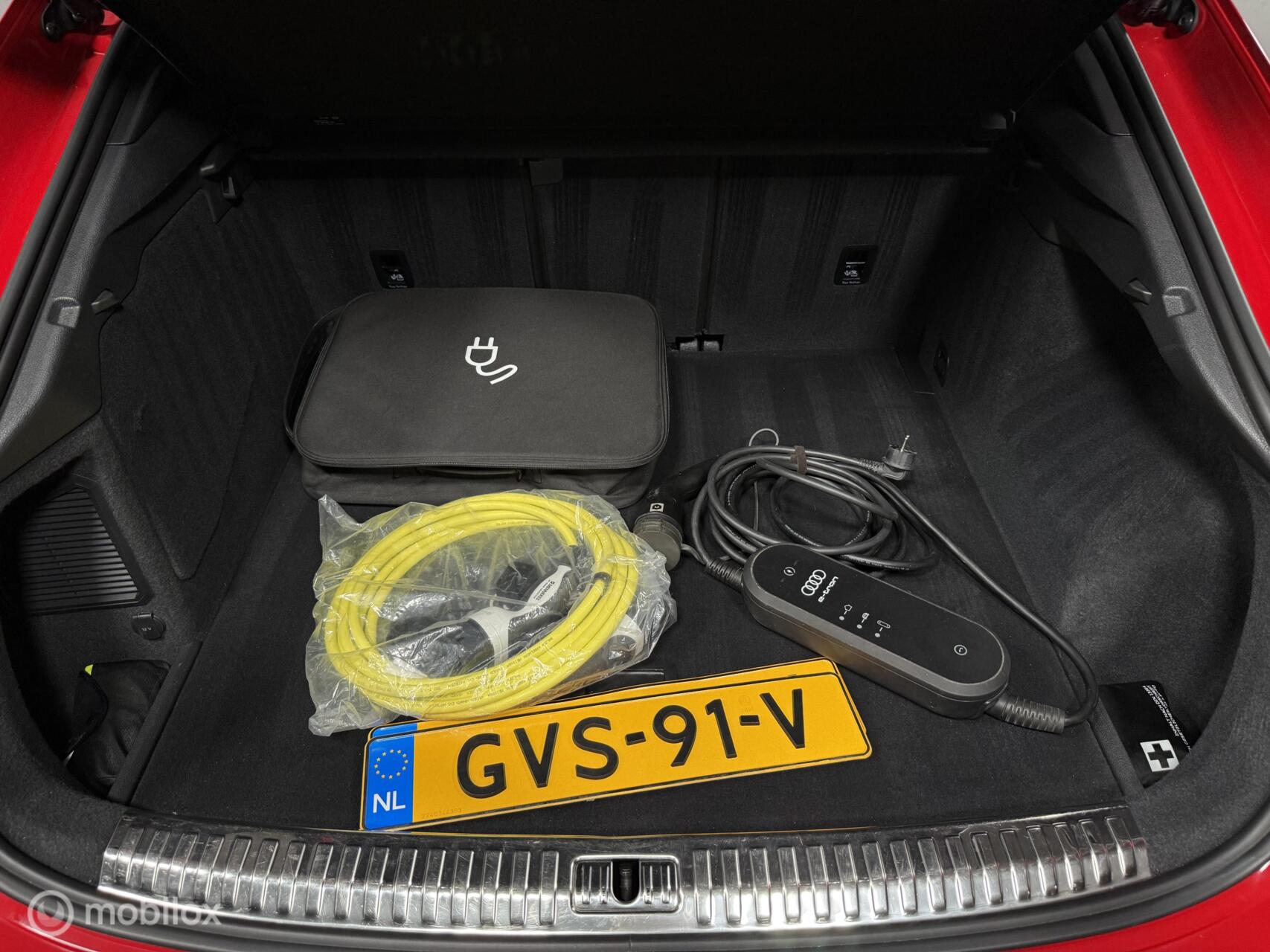 Foto van Audi Q3 Sportback E-tron