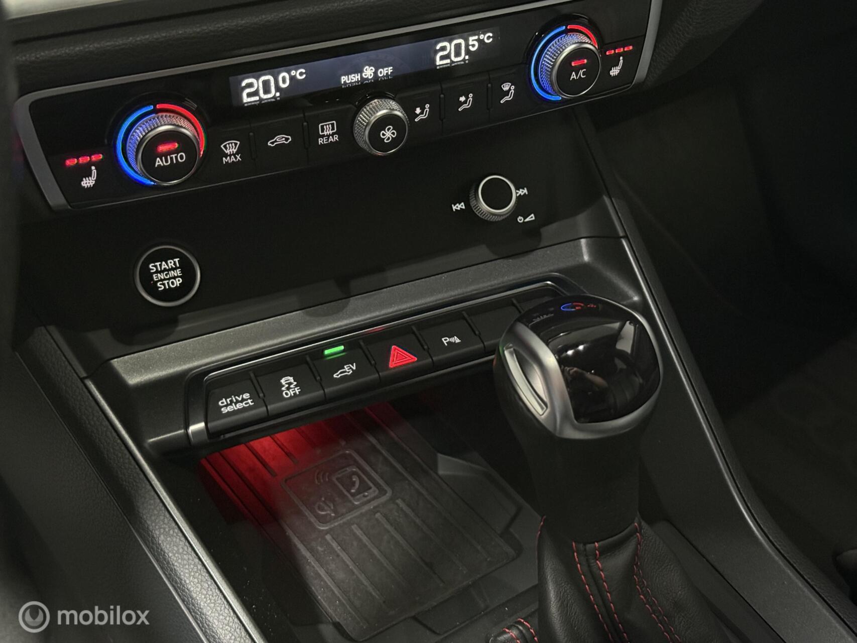 Foto van Audi Q3 Sportback E-tron