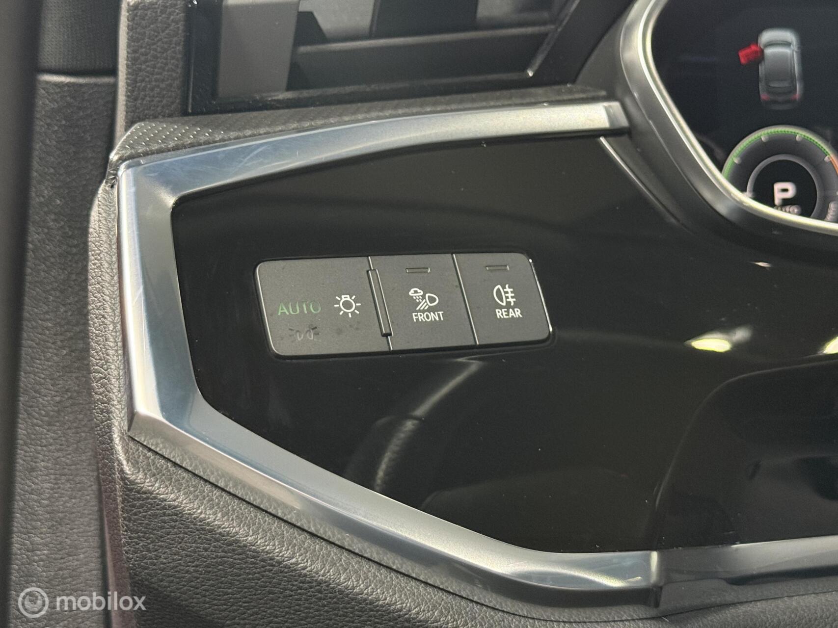 Foto van Audi Q3 Sportback E-tron