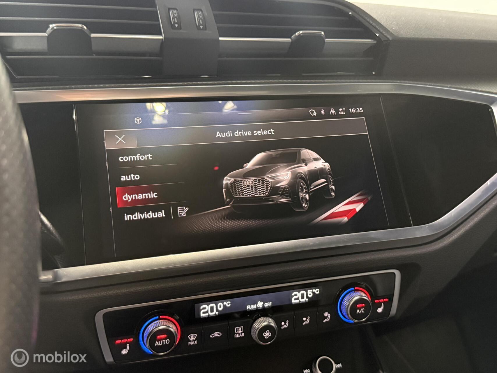 Foto van Audi Q3 Sportback E-tron