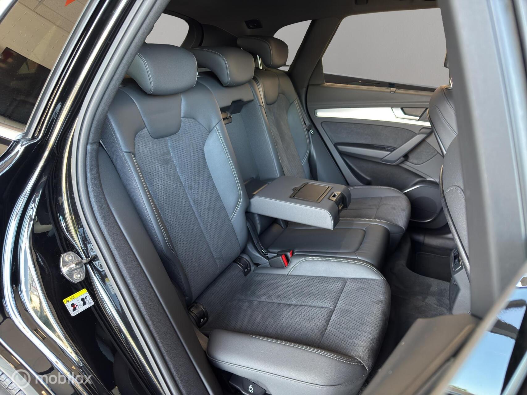 Foto van Audi Q5 55 TFSI E