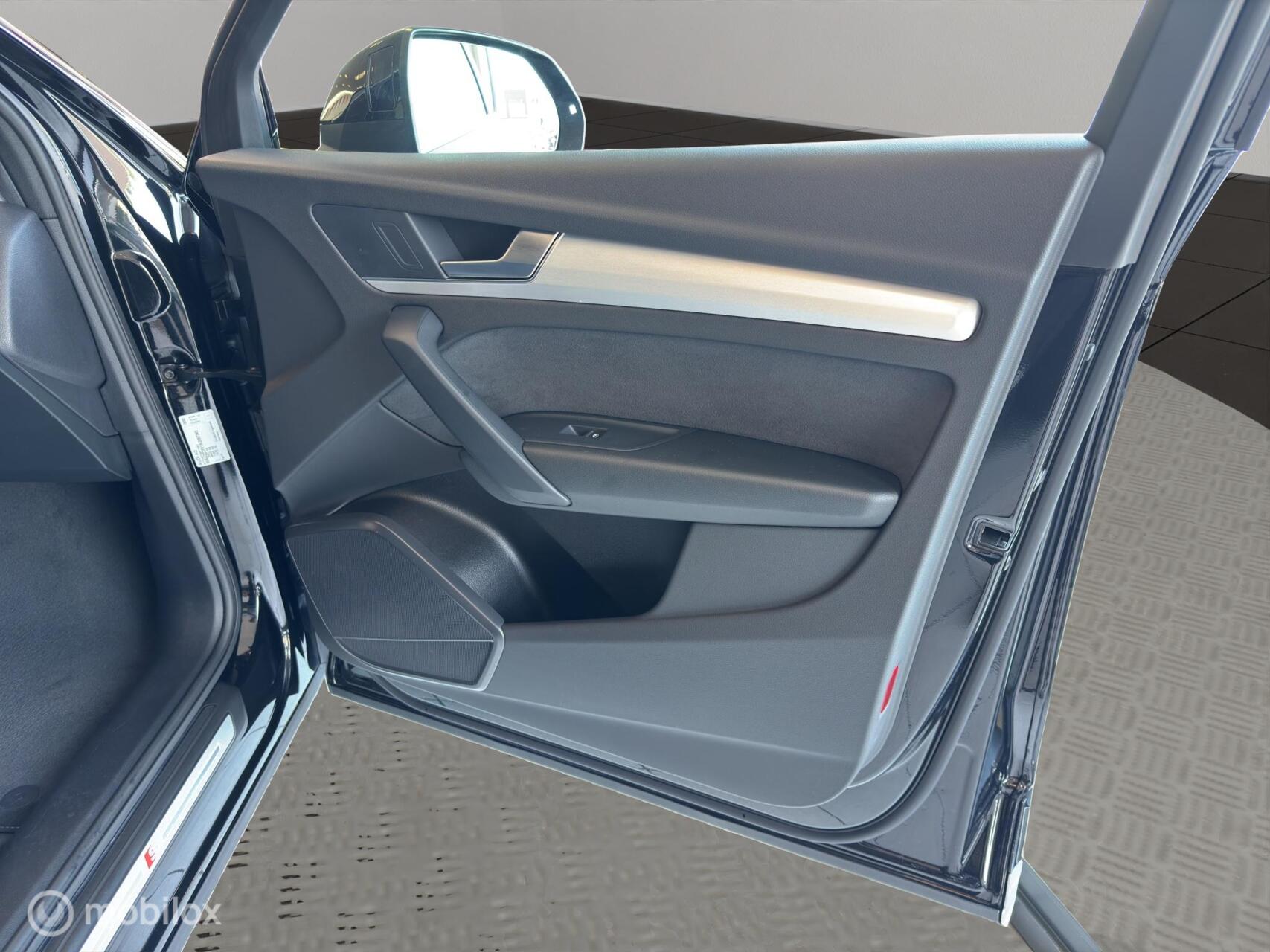 Foto van Audi Q5 55 TFSI E
