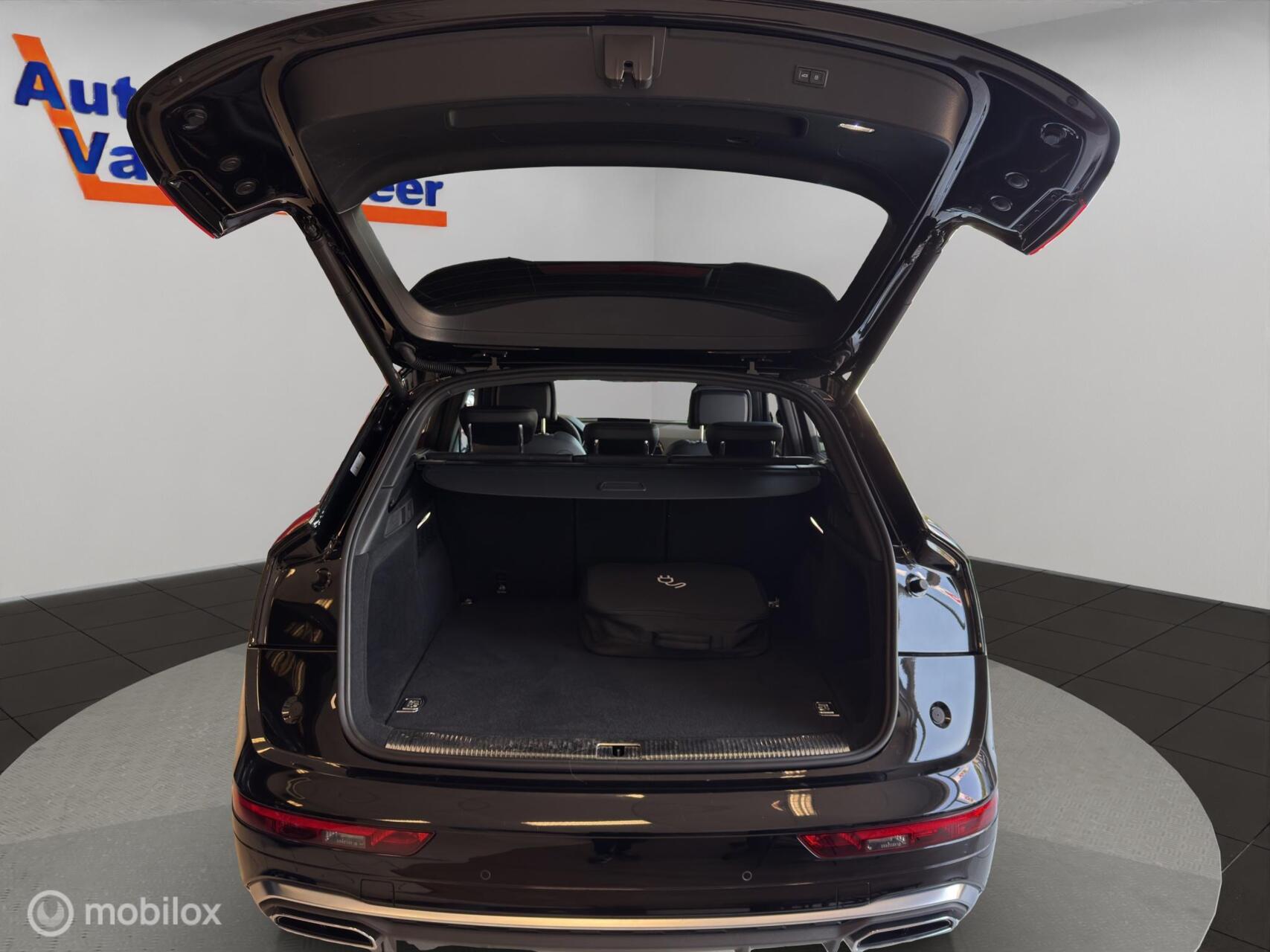 Foto van Audi Q5 55 TFSI E