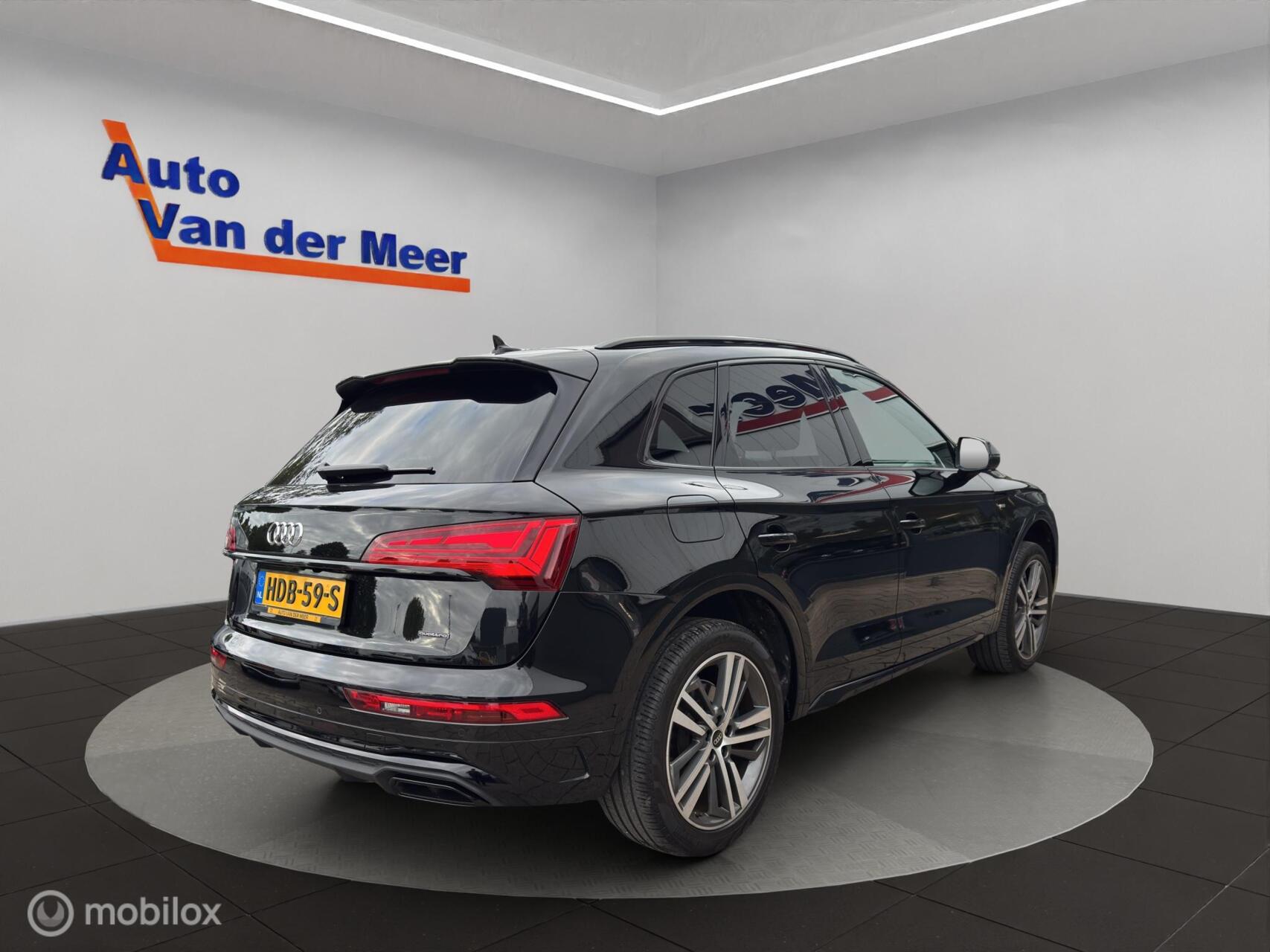 Foto van Audi Q5 55 TFSI E