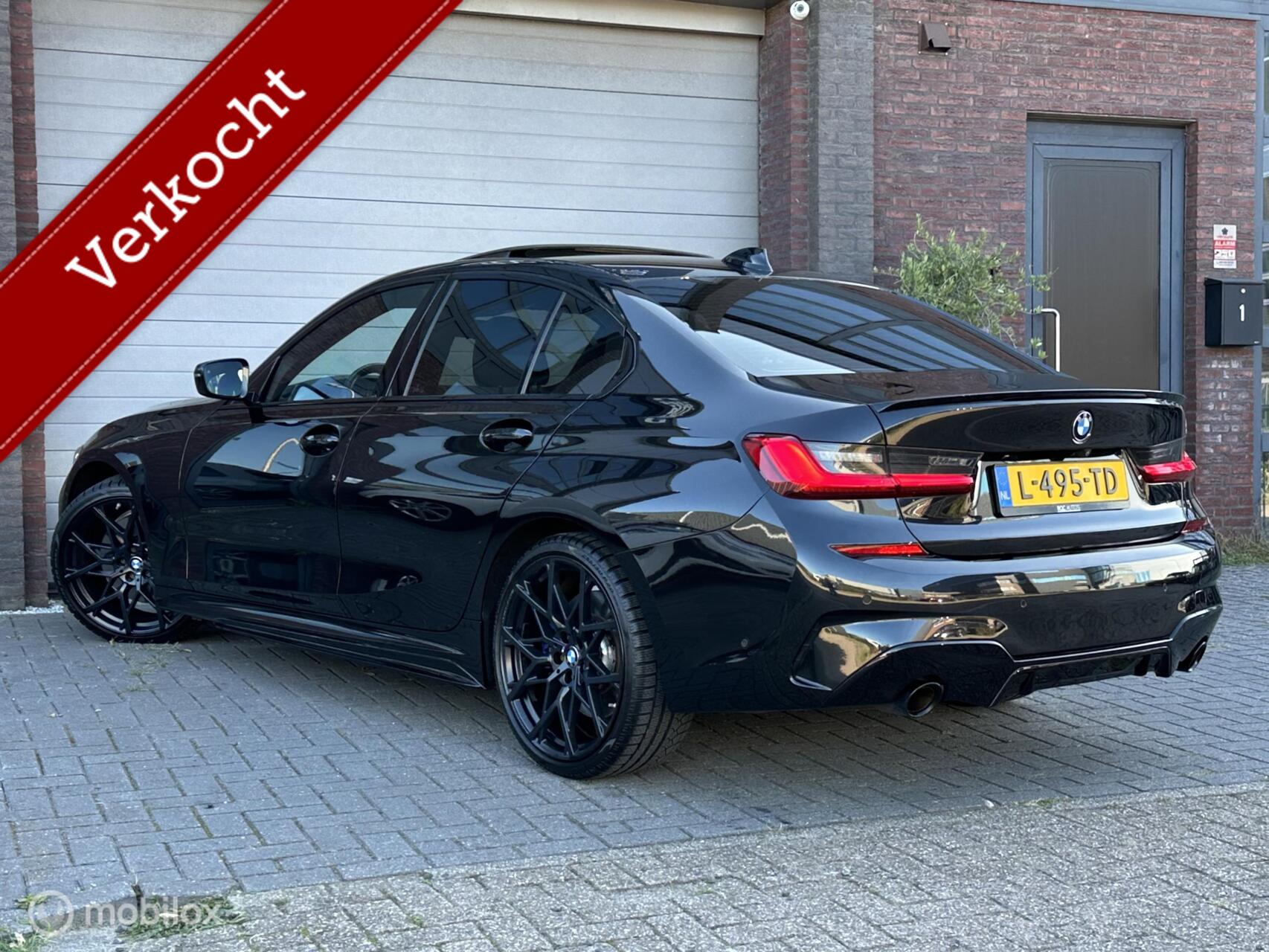 Foto van BMW 330i