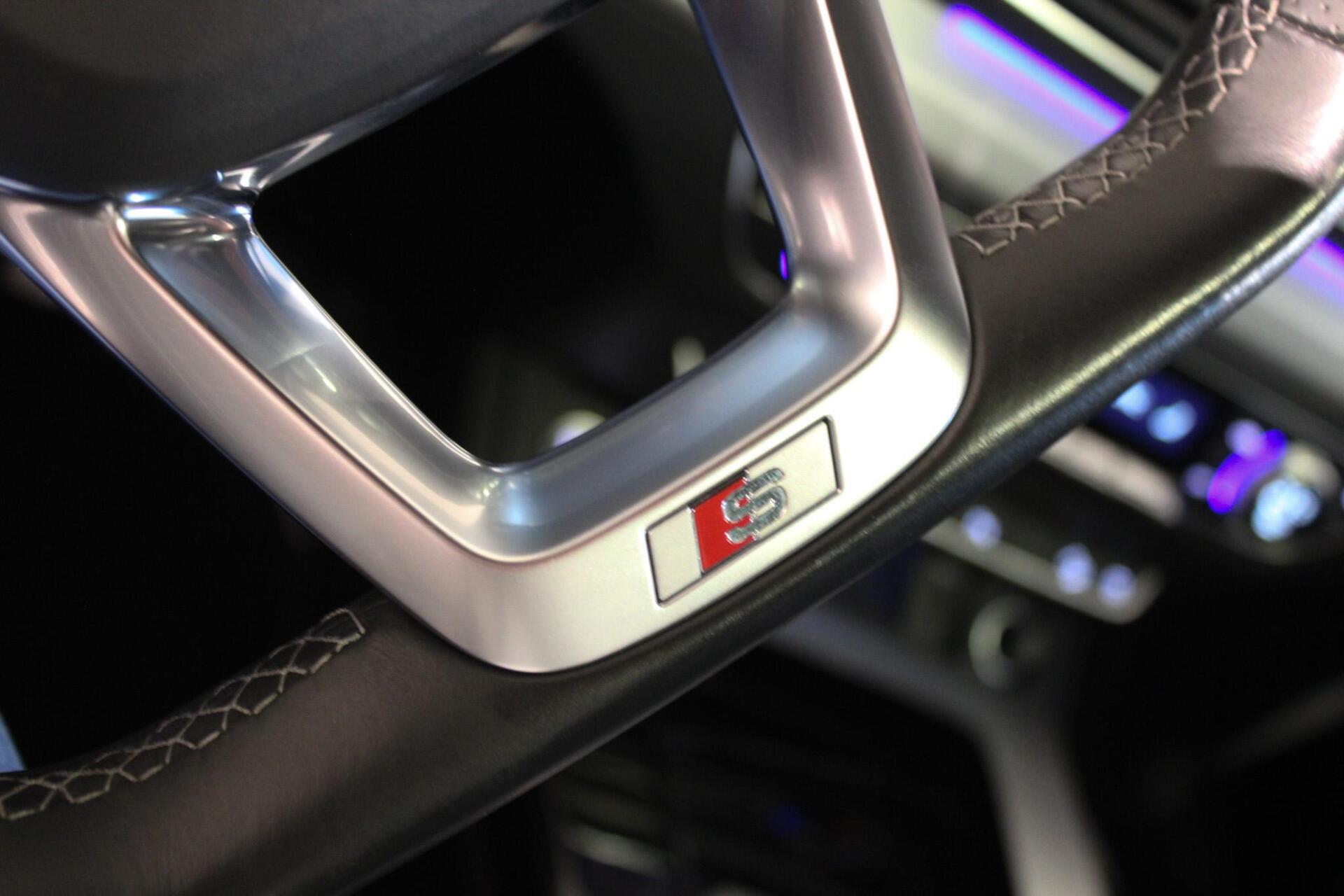 Foto van Audi Q5 Sportback 55 TFSI E
