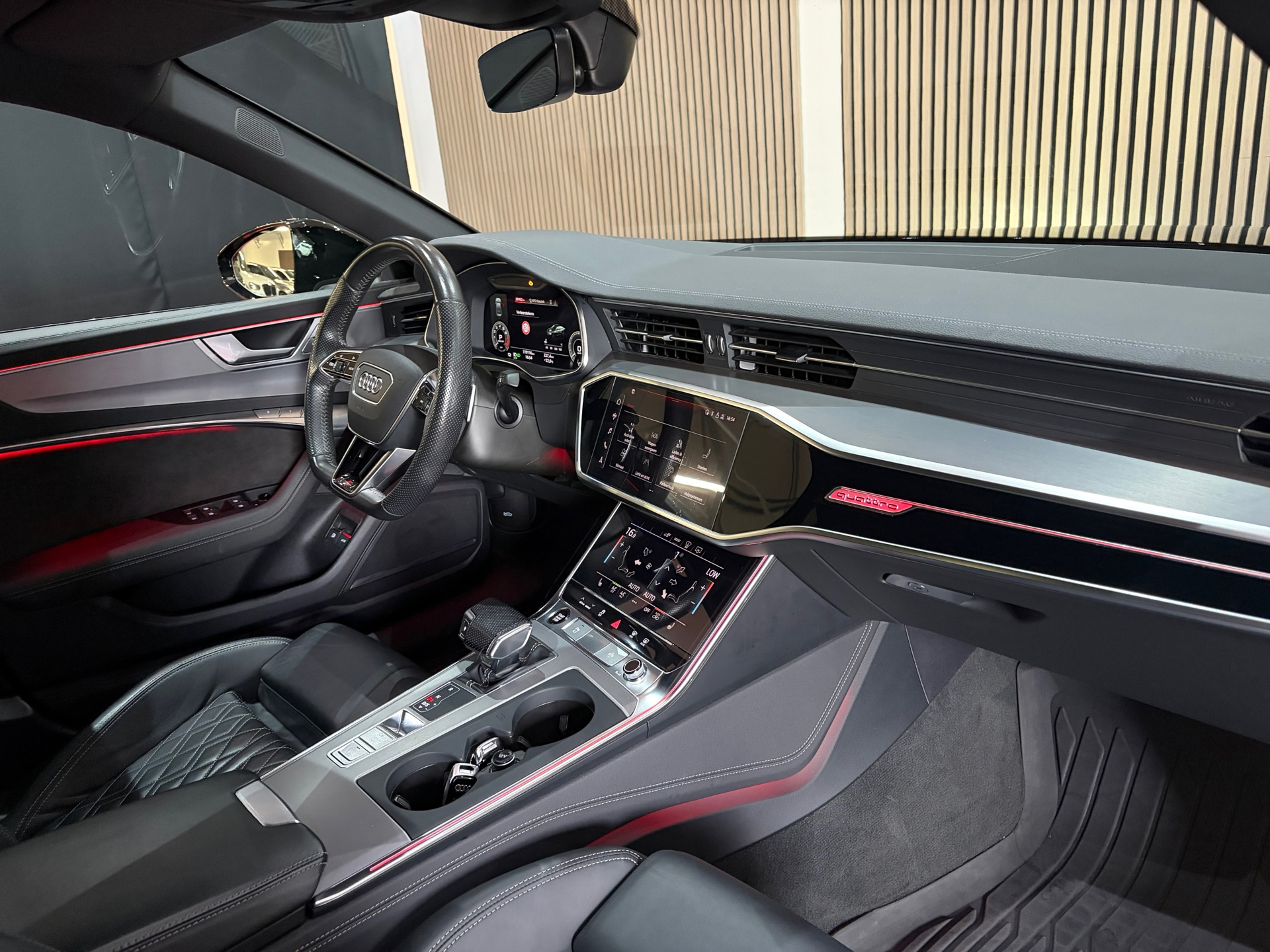 Foto van Audi A6 55 TFSI E