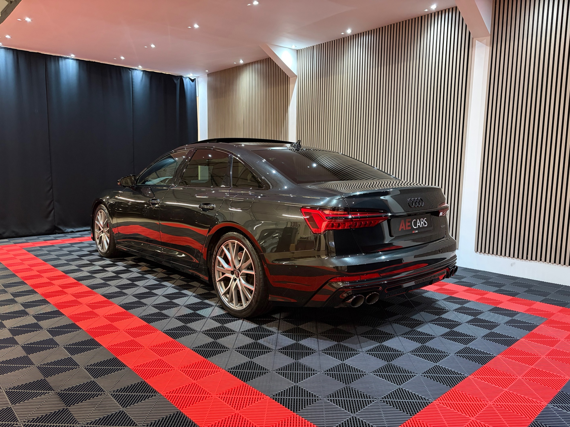 Foto van Audi A6 55 TFSI E