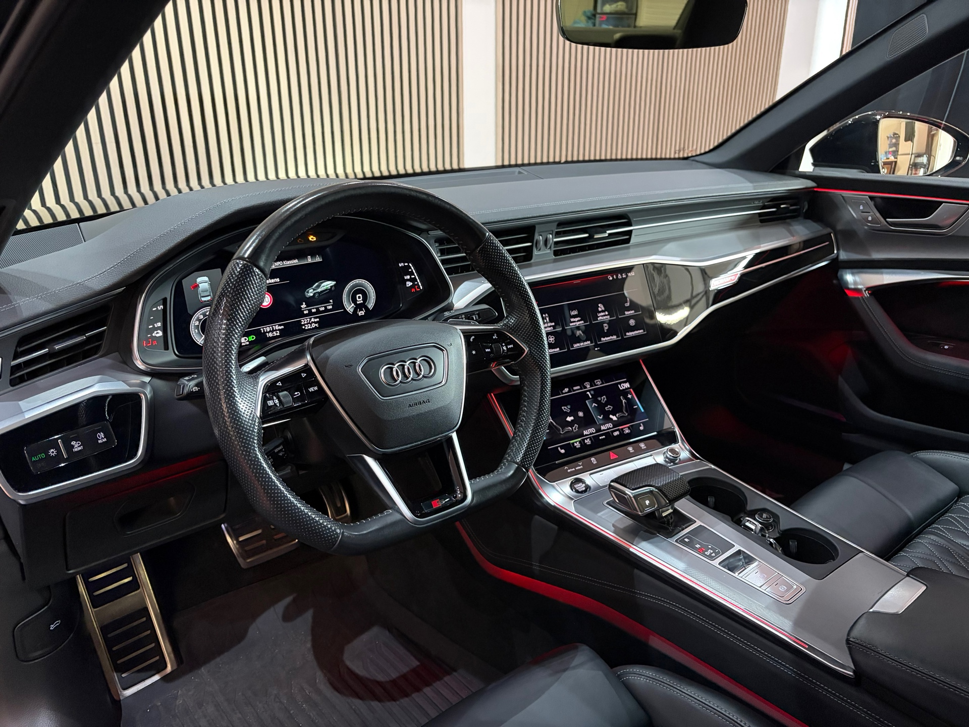 Foto van Audi A6 55 TFSI E