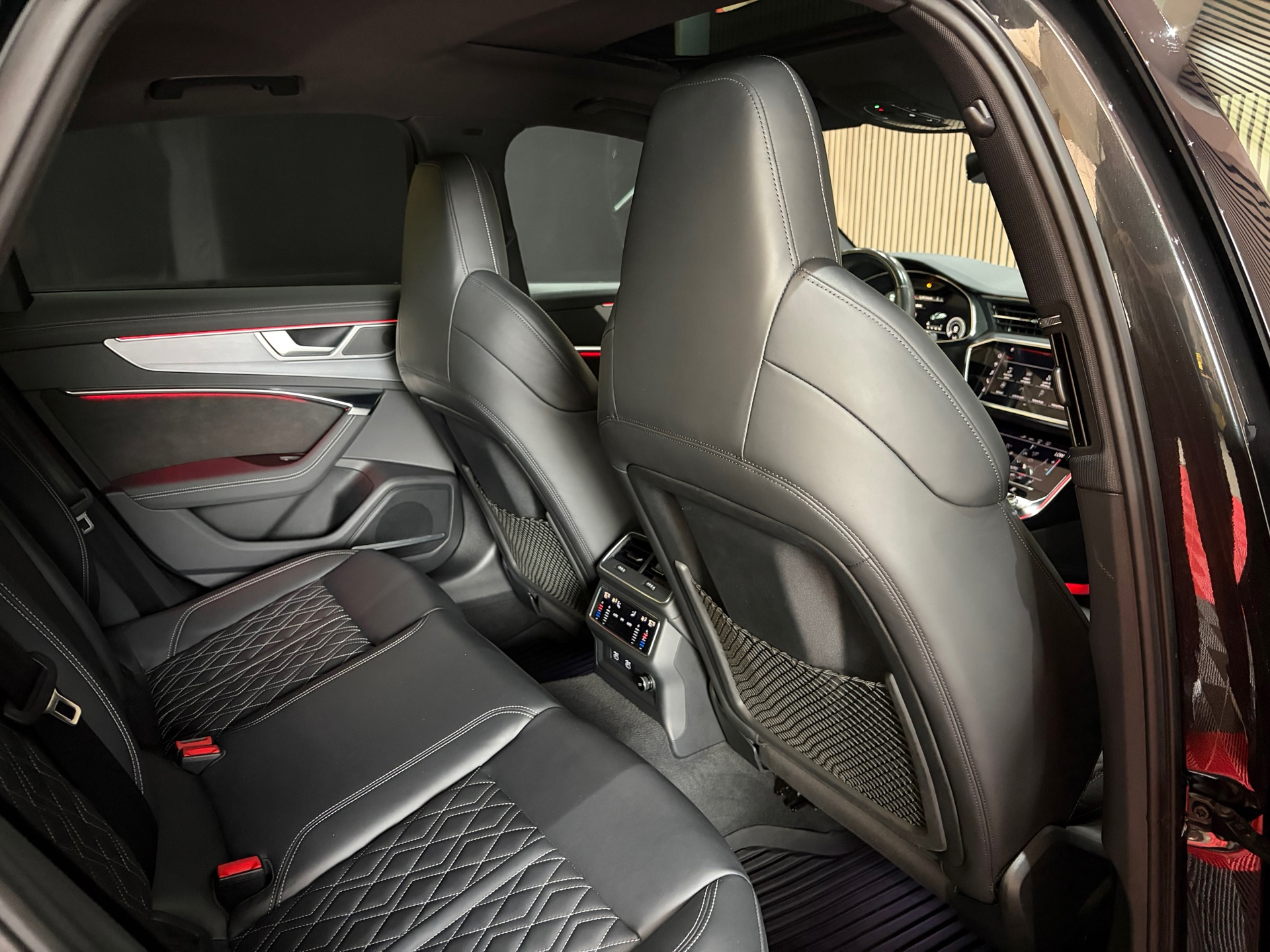 Foto van Audi A6 55 TFSI E