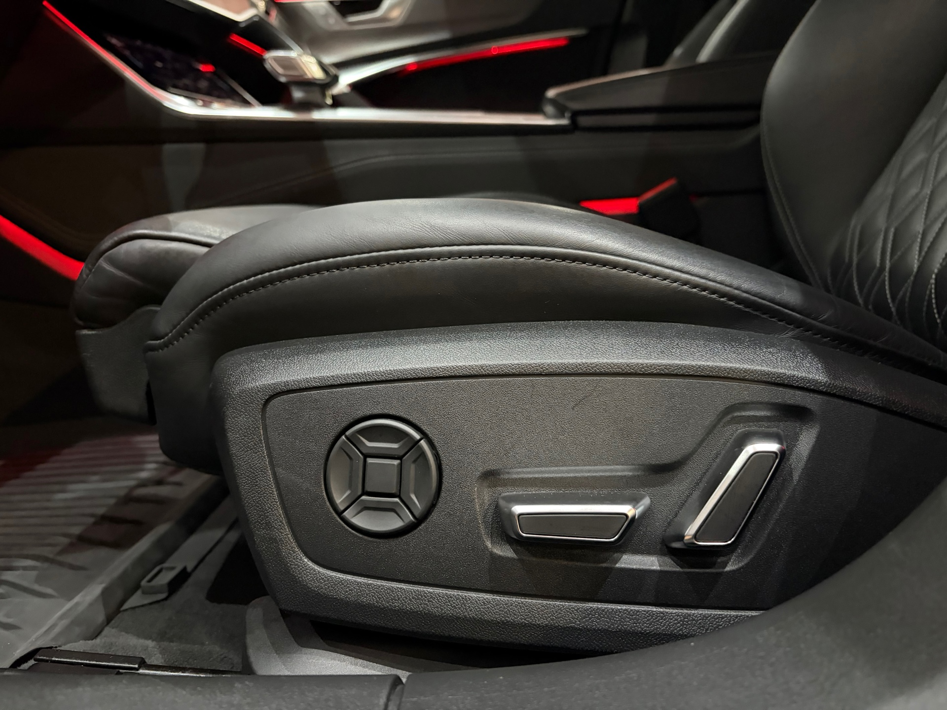 Foto van Audi A6 55 TFSI E