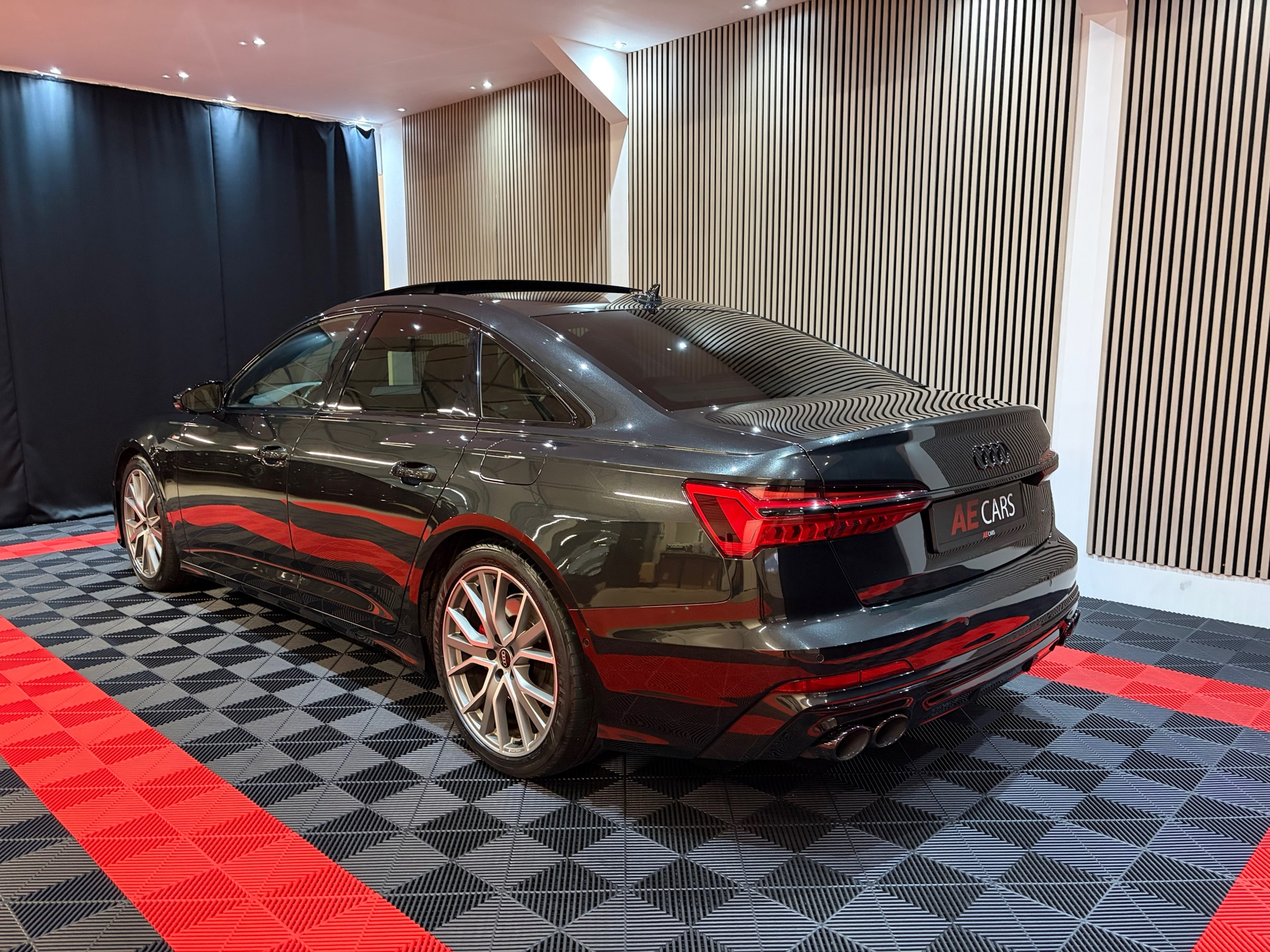 Foto van Audi A6 55 TFSI E