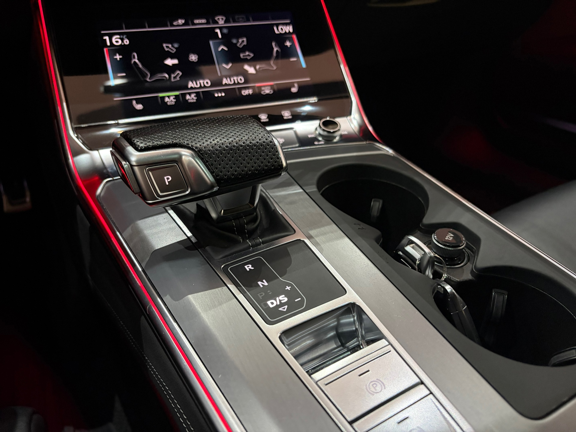 Foto van Audi A6 55 TFSI E