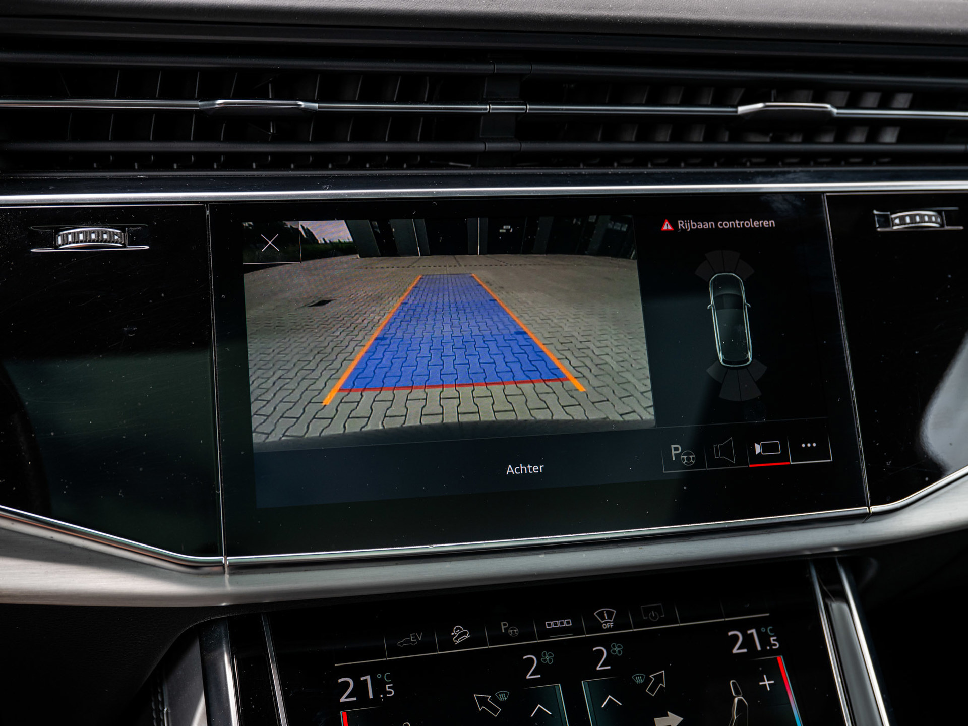 Foto van Audi Q7 55 TFSI E