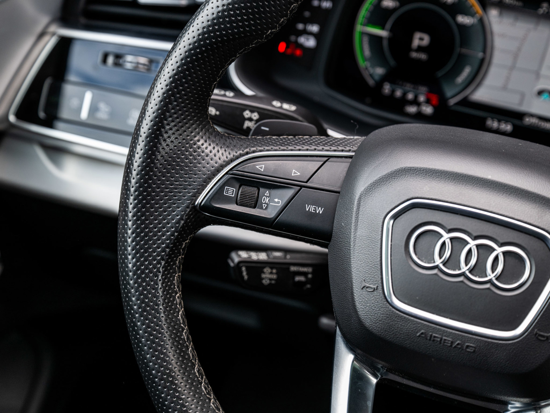 Foto van Audi Q7 55 TFSI E