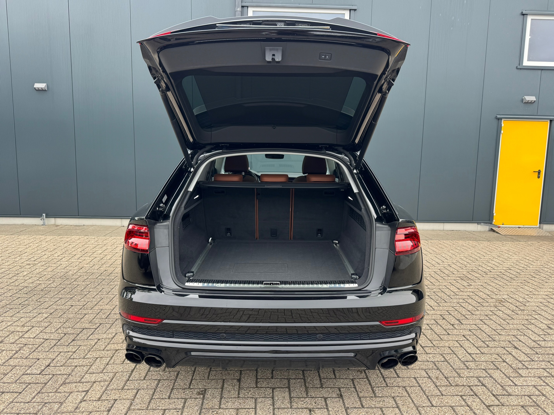 Foto van Audi Q8 55 TFSI E