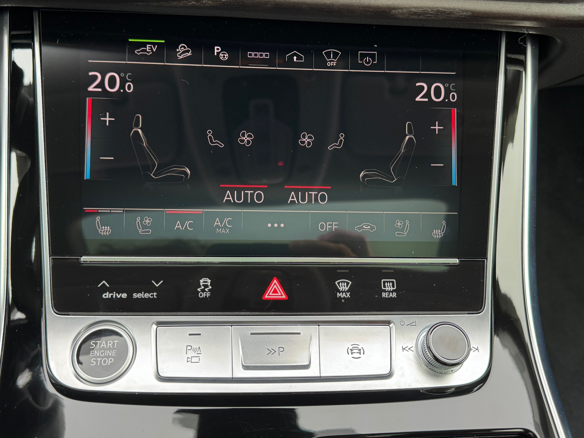 Foto van Audi Q8 55 TFSI E