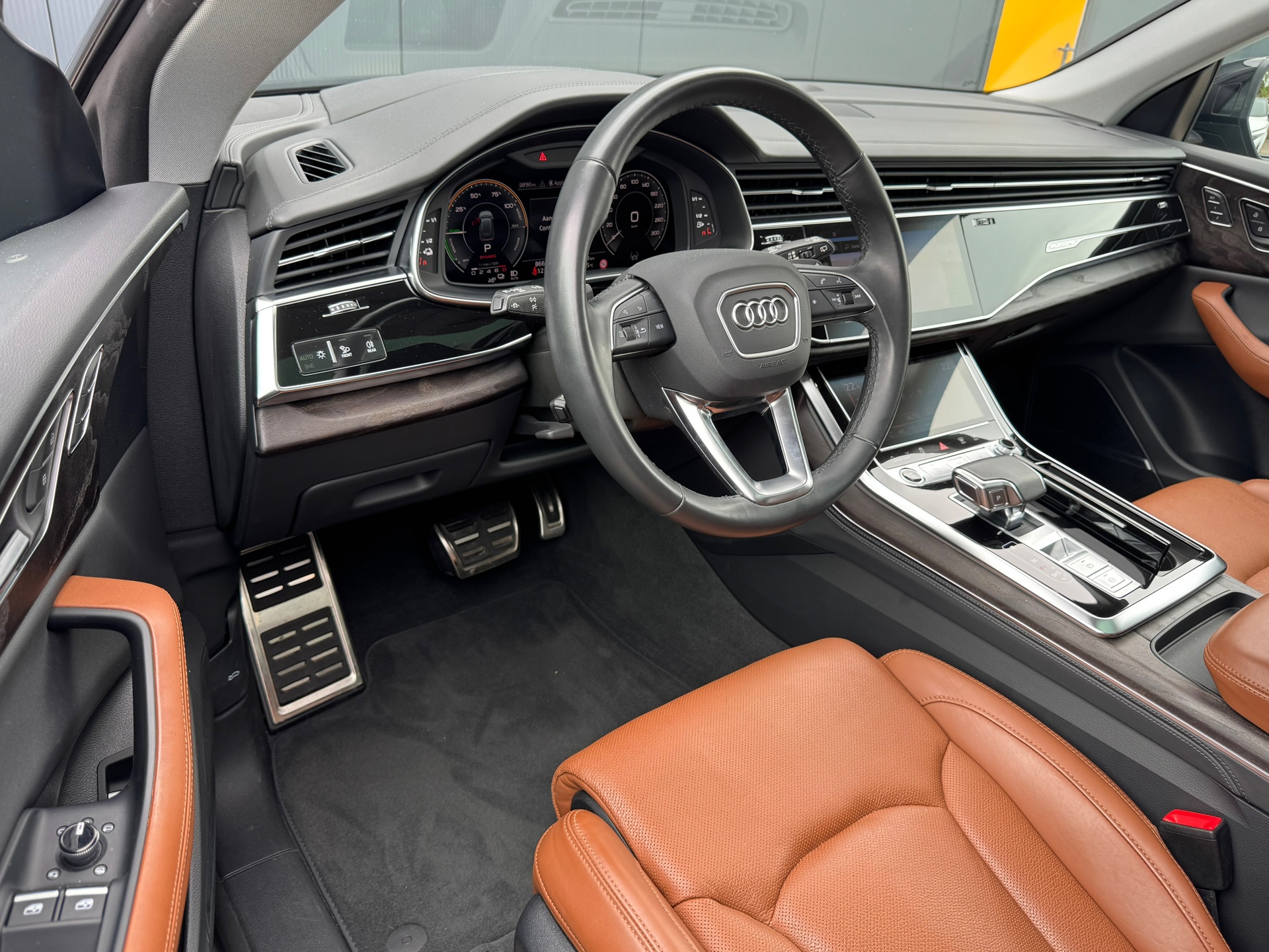 Foto van Audi Q8 55 TFSI E