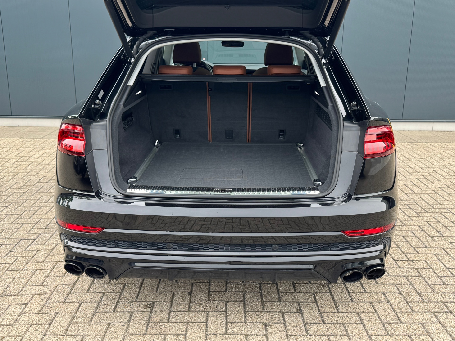 Foto van Audi Q8 55 TFSI E