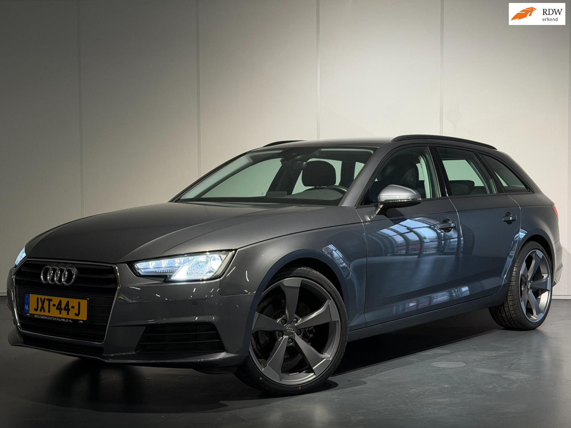 Audi A4 40 TFSI Pro Line 2019 - voorkant