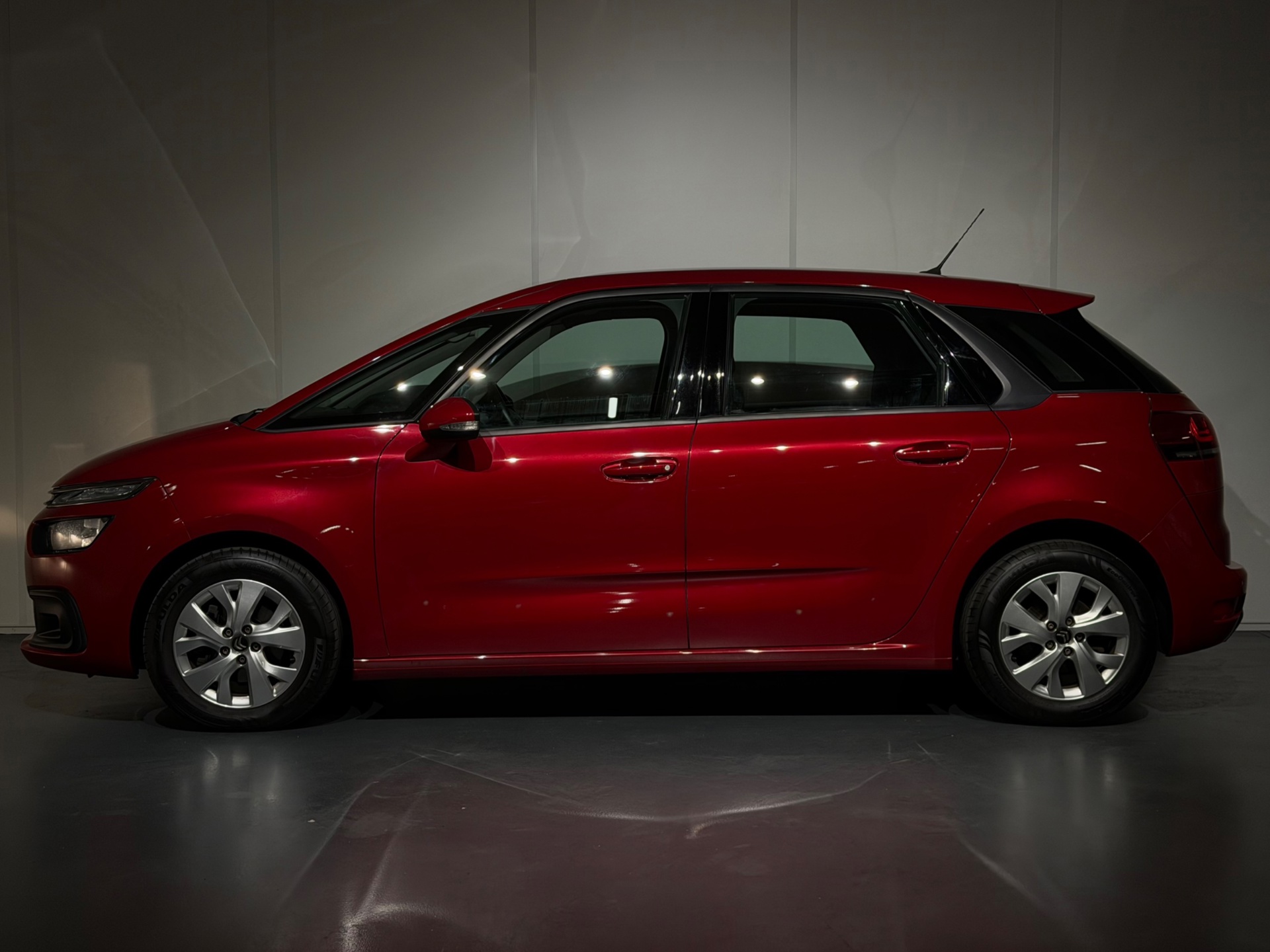Foto van Citroen C4 Spacetourer