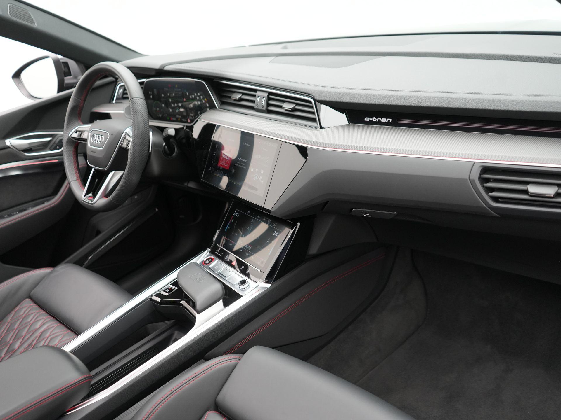 Foto van Audi Sq8 Sportback E-tron