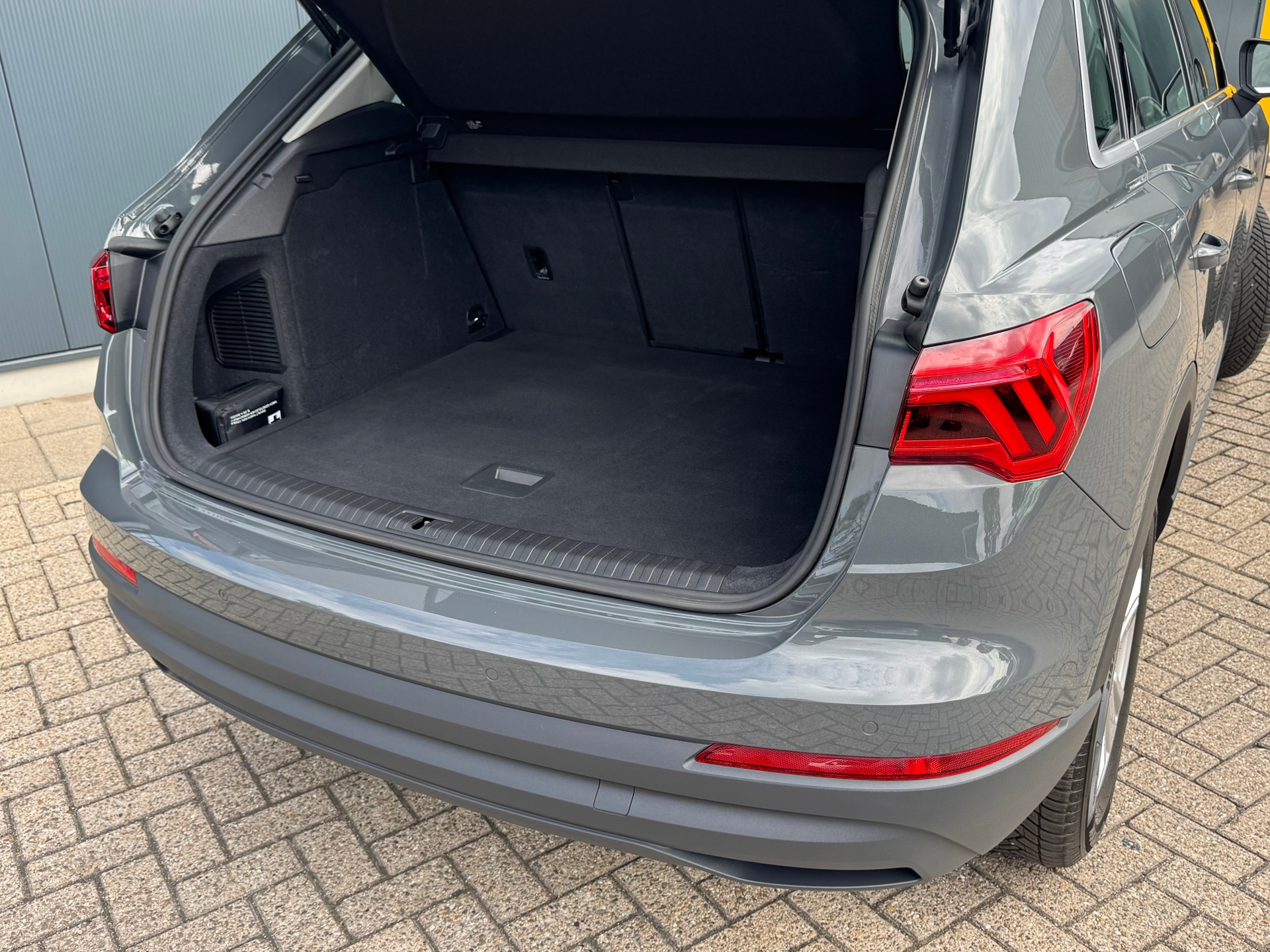 Foto van Audi Q3 E-tron