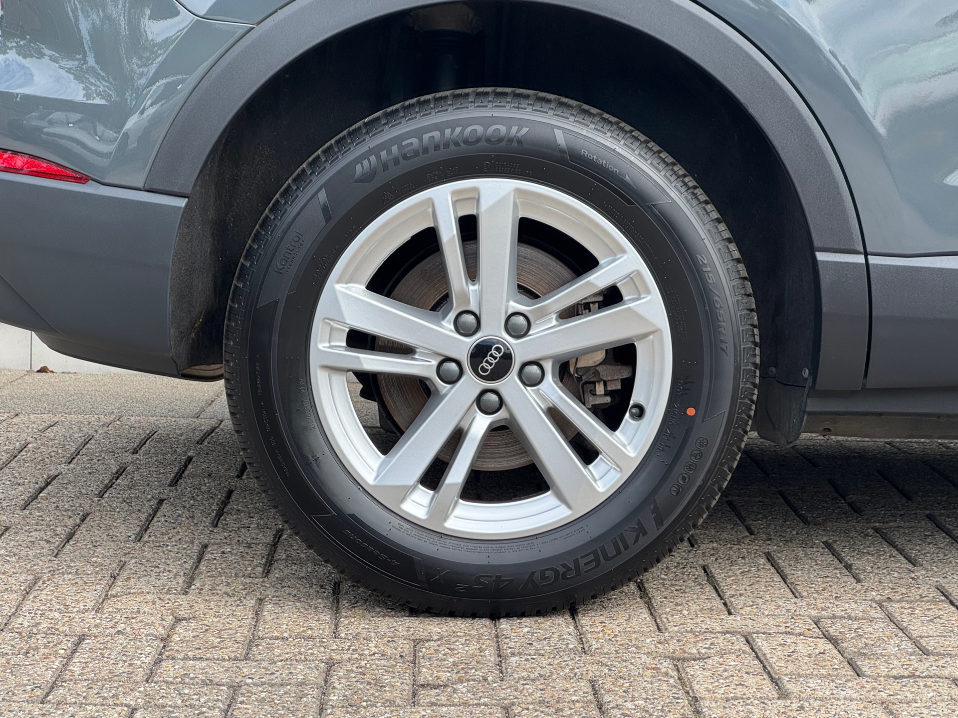 Foto van Audi Q3 E-tron