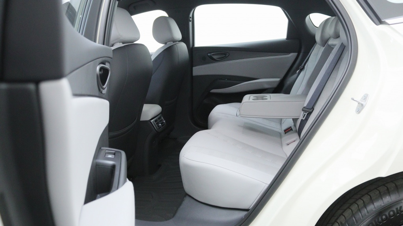 Foto van BYD Seal 6 Dm-i
