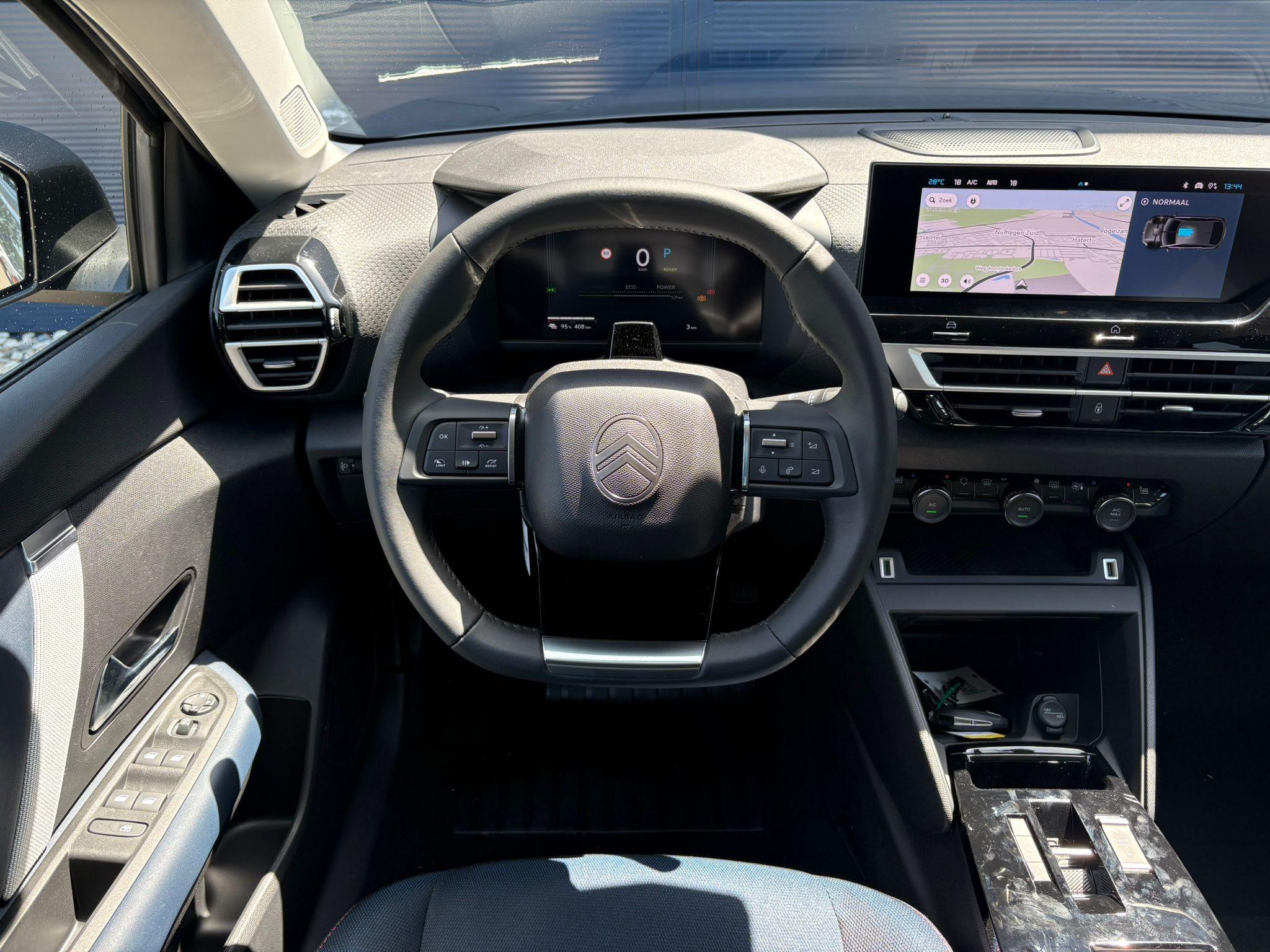 Foto van Citroen E-c4